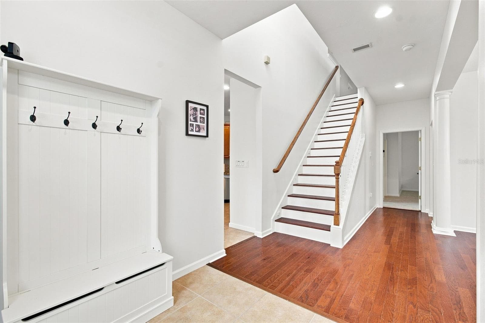 Townhouse at 8319 MANOR CLUB CIR #3, TAMPA, photo 5 of 64