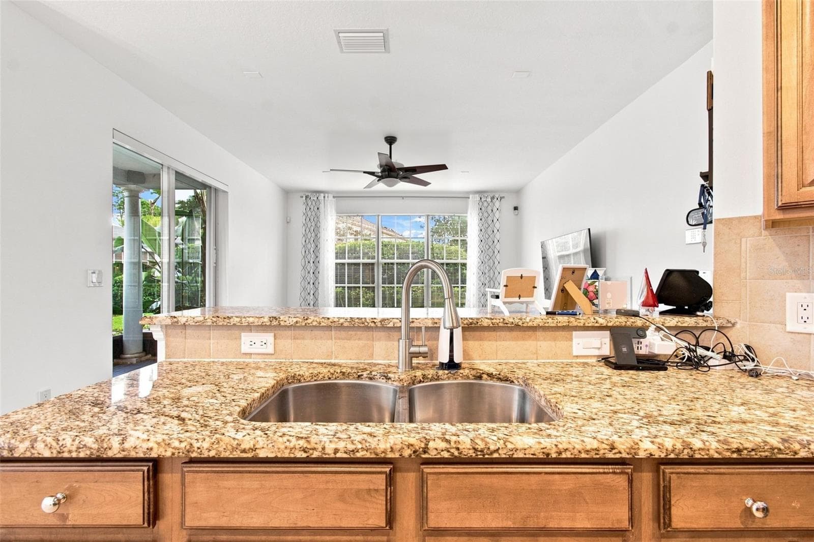 Townhouse at 8319 MANOR CLUB CIR #3, TAMPA, photo 22 of 64