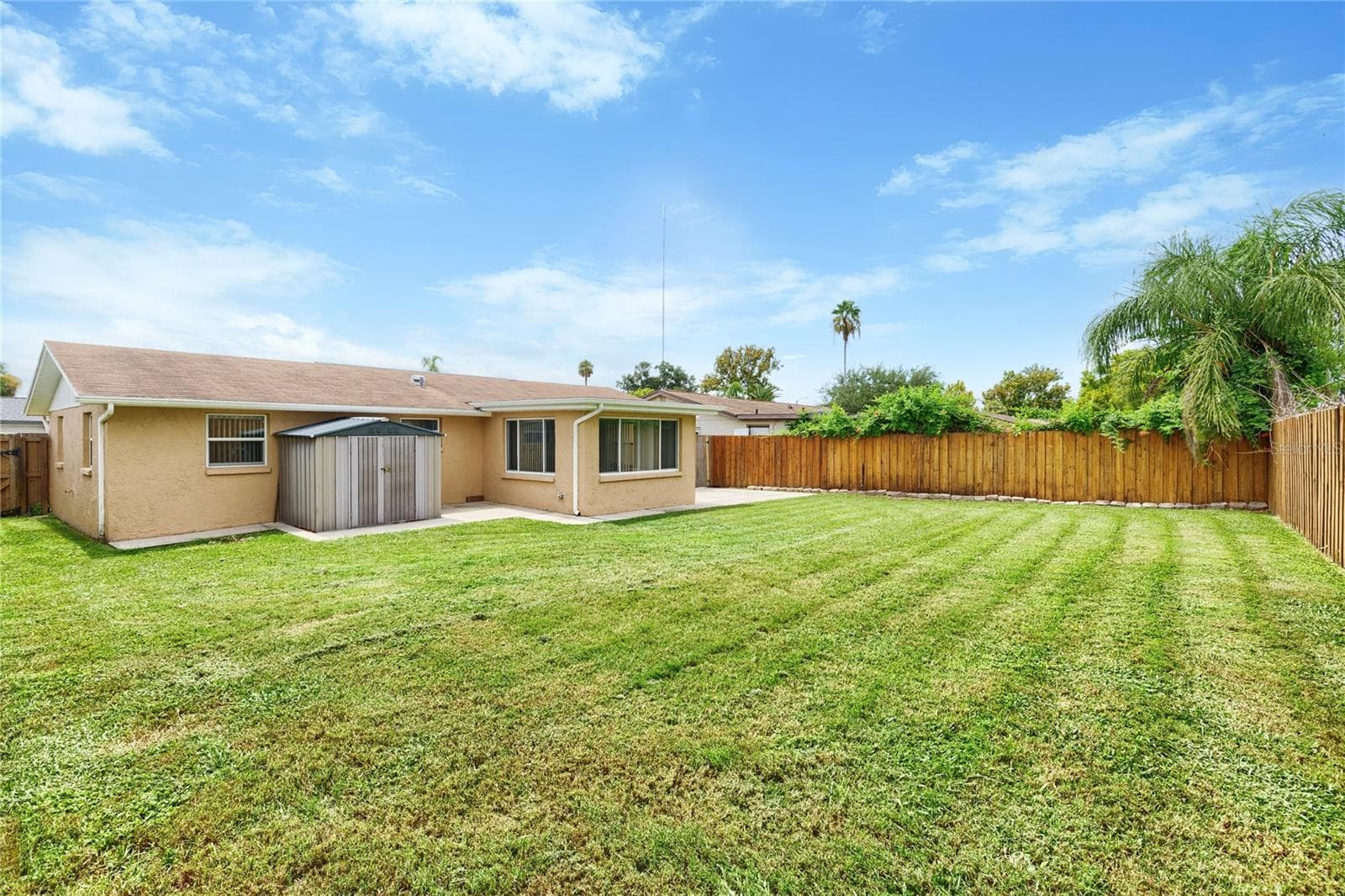 Single Family Residence at 3339 GARFIELD DR, HOLIDAY, photo 2 of 35