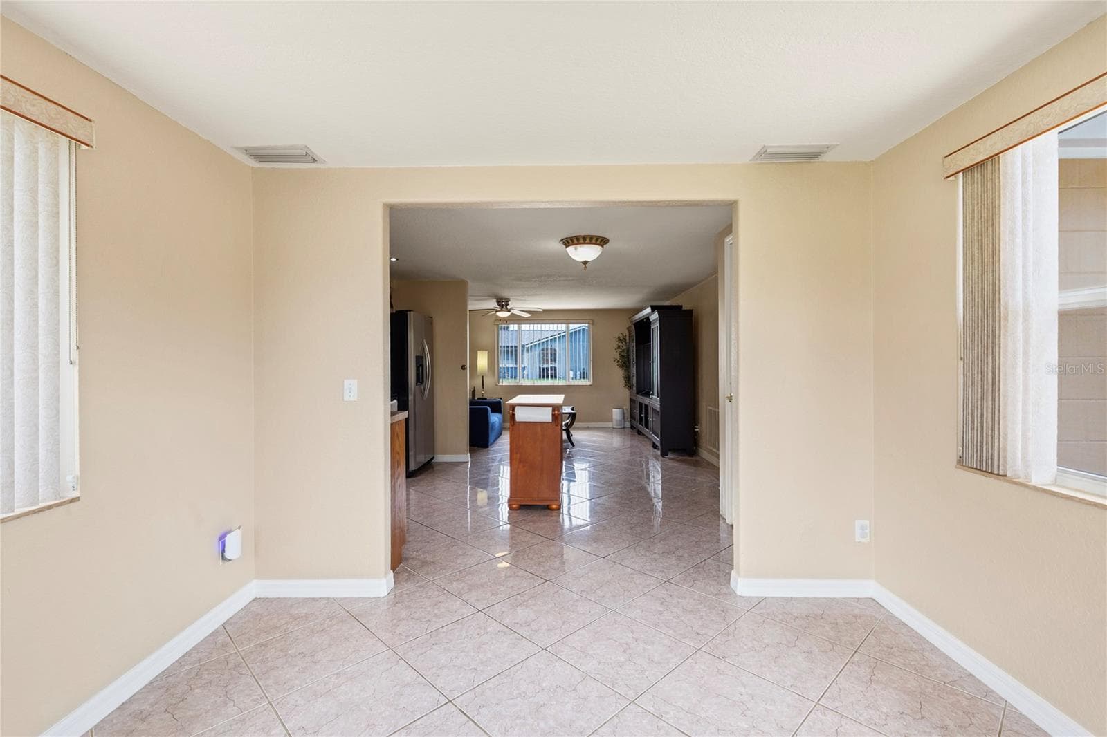 Single Family Residence at 3339 GARFIELD DR, HOLIDAY, photo 7 of 35