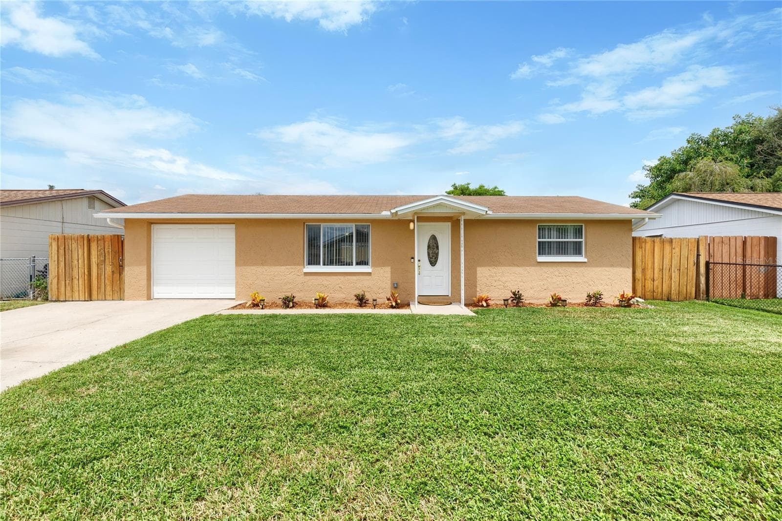 Single Family Residence at 3339 GARFIELD DR, HOLIDAY, photo 10 of 35