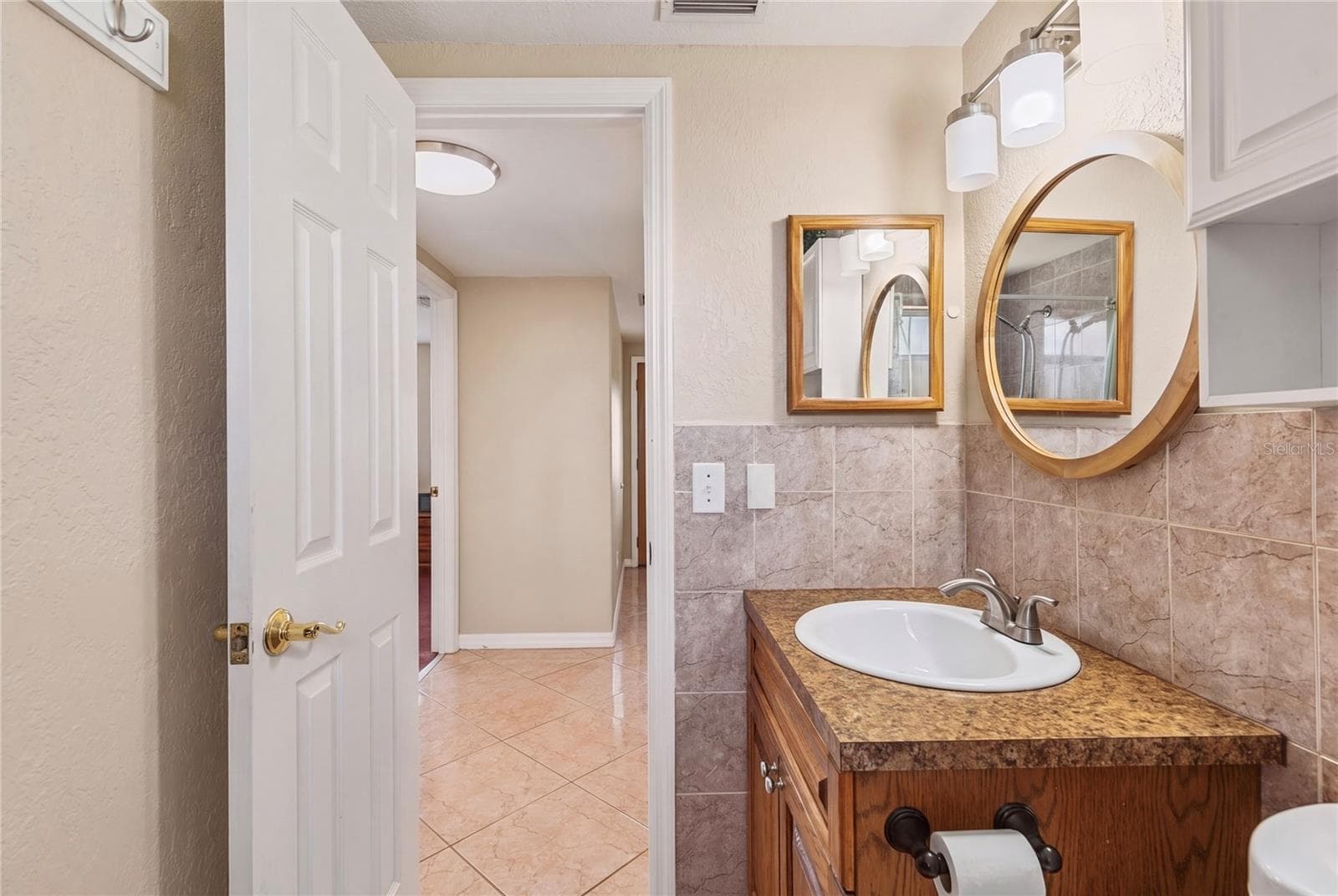 Single Family Residence at 3339 GARFIELD DR, HOLIDAY, photo 24 of 35
