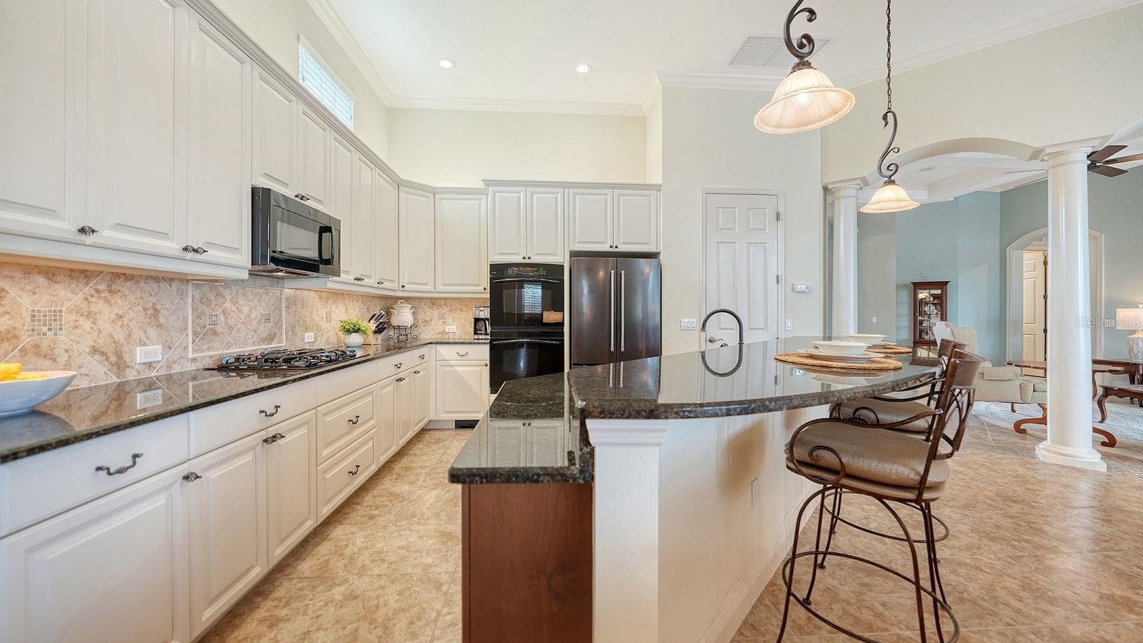 Single Family Residence at 12717 STONE RIDGE PL, LAKEWOOD RANCH, photo 21 of 66