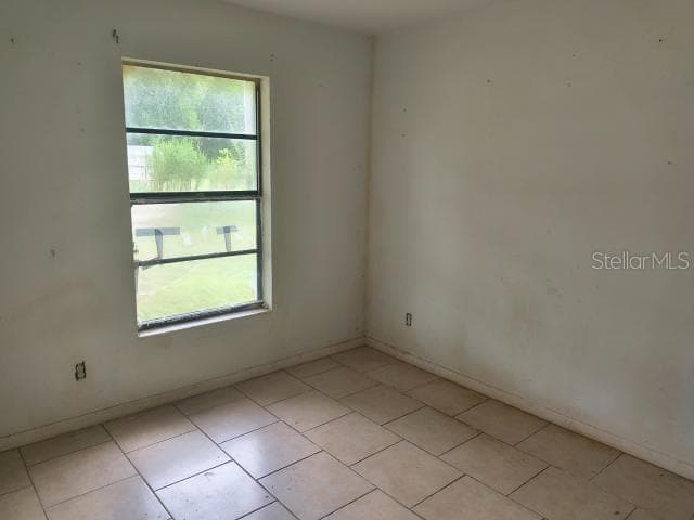 Single Family Residence at 3803 E 2ND ST, LEHIGH ACRES, photo 10 of 14