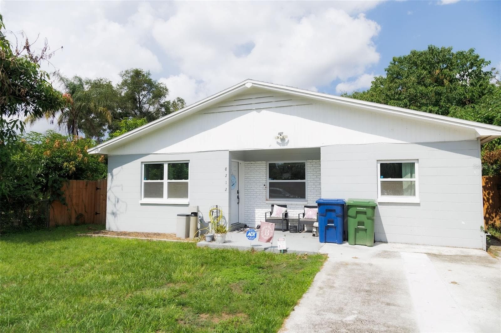 Single Family Residence at 8212 N 14TH ST, TAMPA, photo 3 of 39