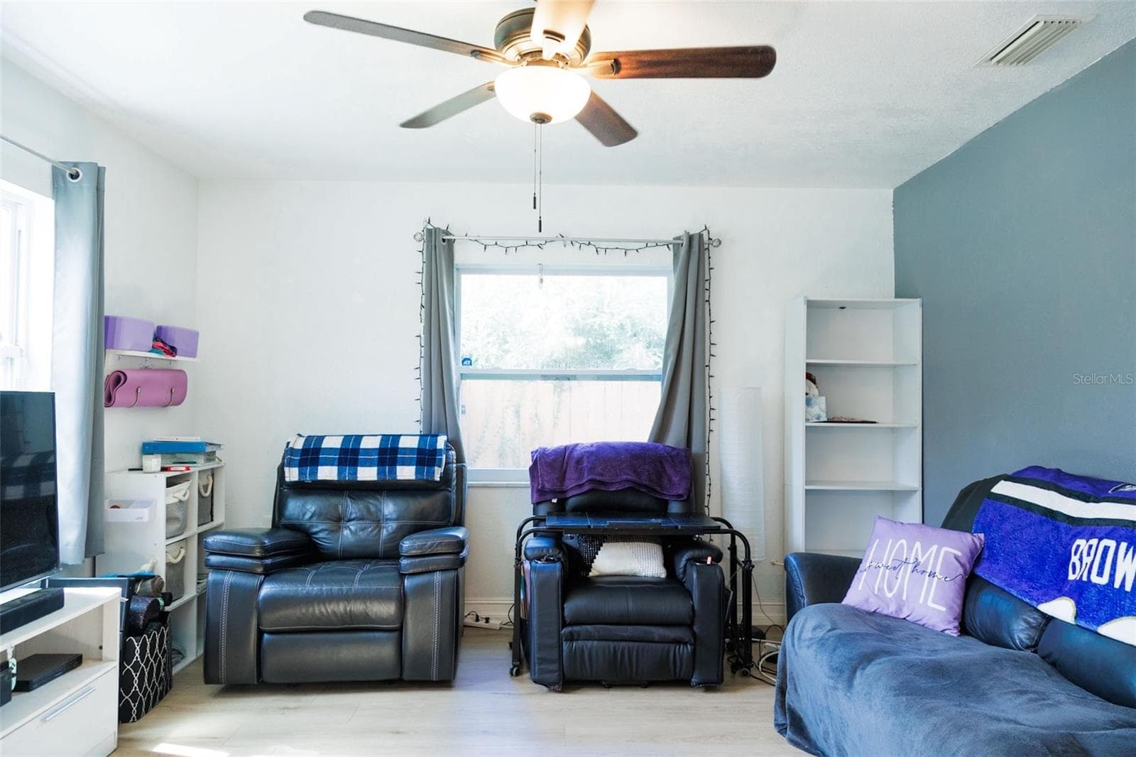 Single Family Residence at 8212 N 14TH ST, TAMPA, photo 5 of 39