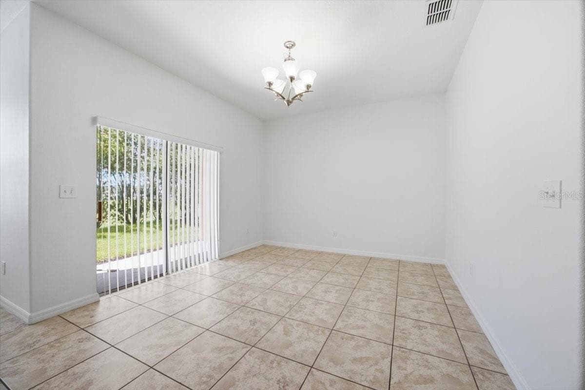 Townhouse at 3606 RODRICK CIR, ORLANDO, photo 14 of 31