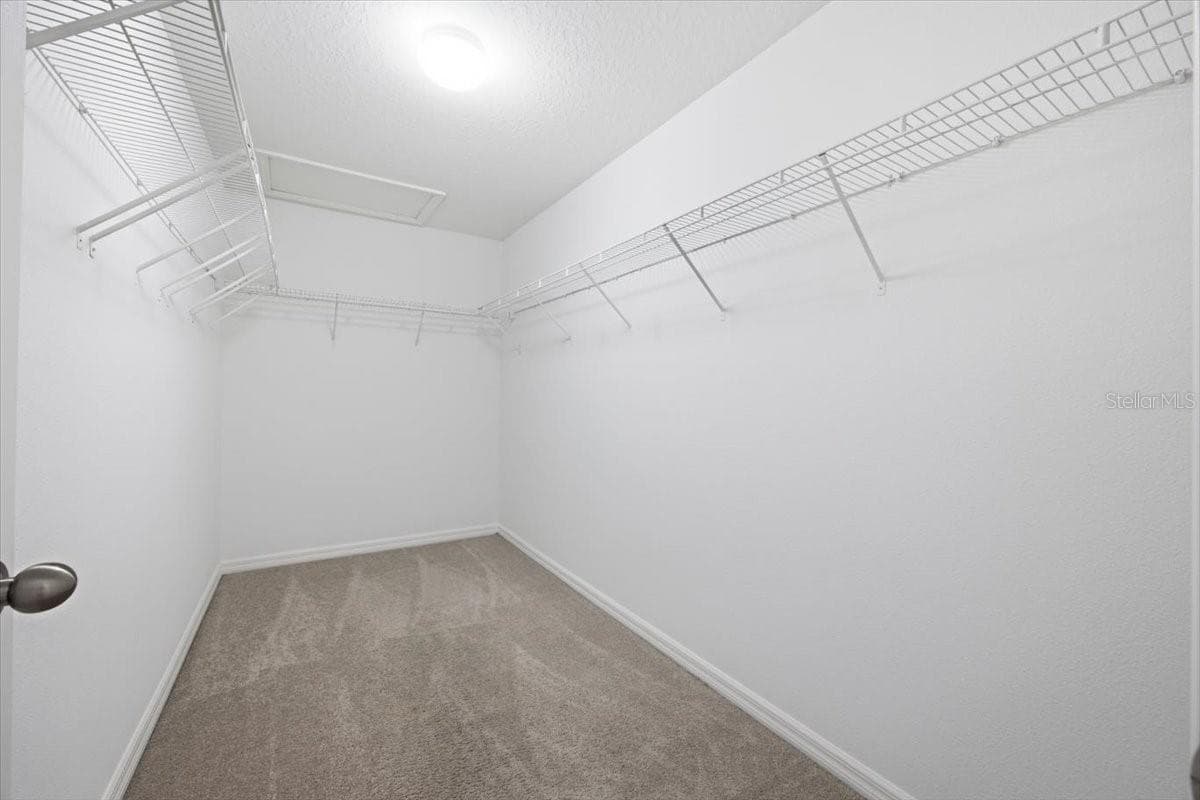 Townhouse at 3606 RODRICK CIR, ORLANDO, photo 18 of 31