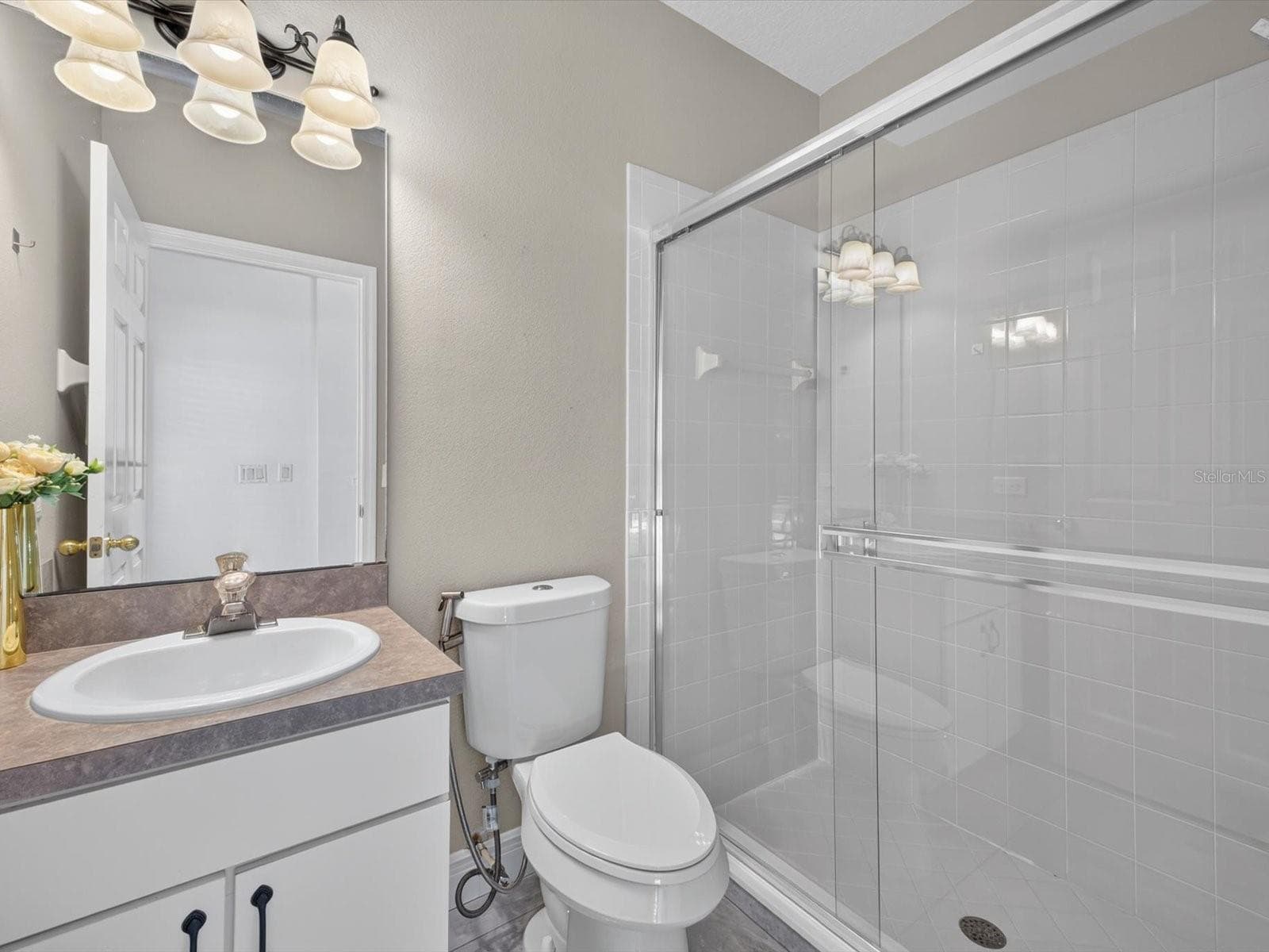 pool bathroom - 746 MUSAGO RUN, LAKE MARY