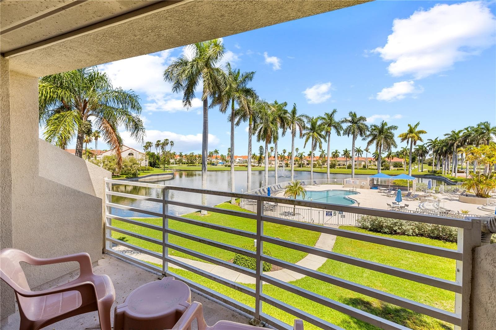 6100 BAHIA DEL MAR CIR #206
