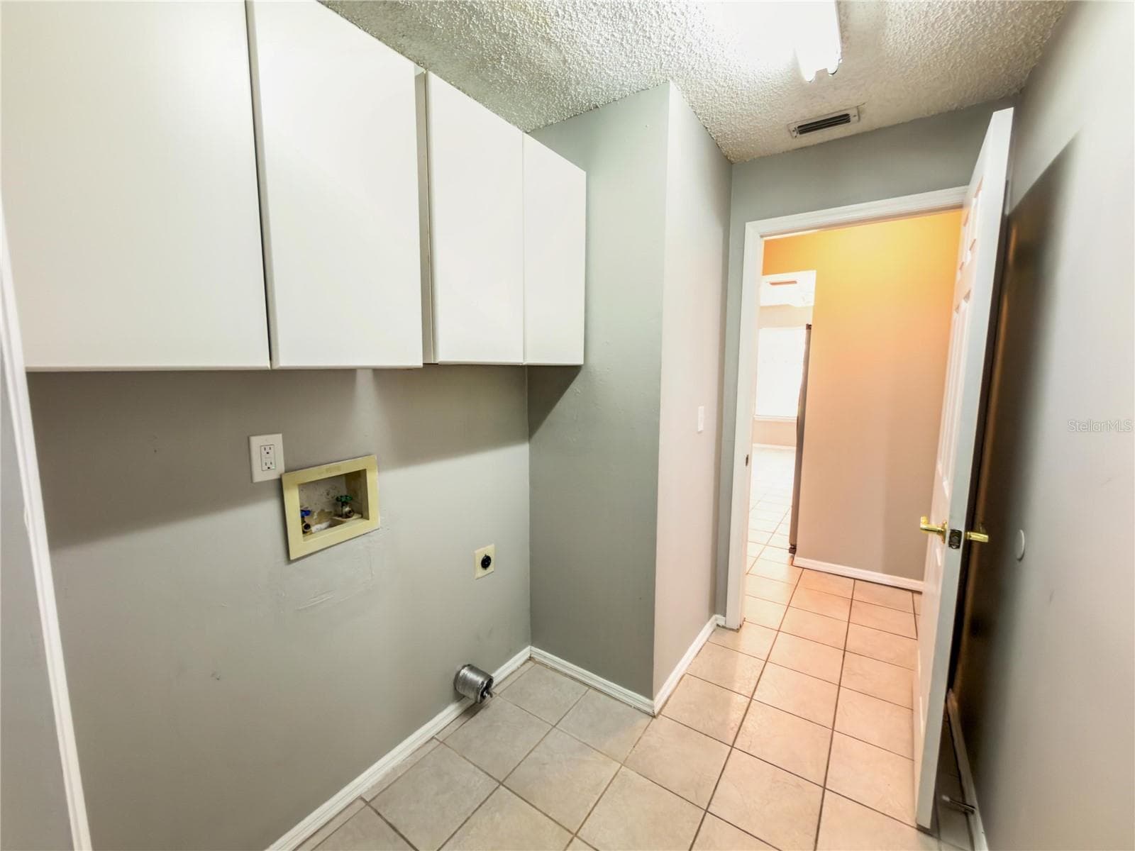Laundry - 23437 SHINING STAR DR, LAND O LAKES