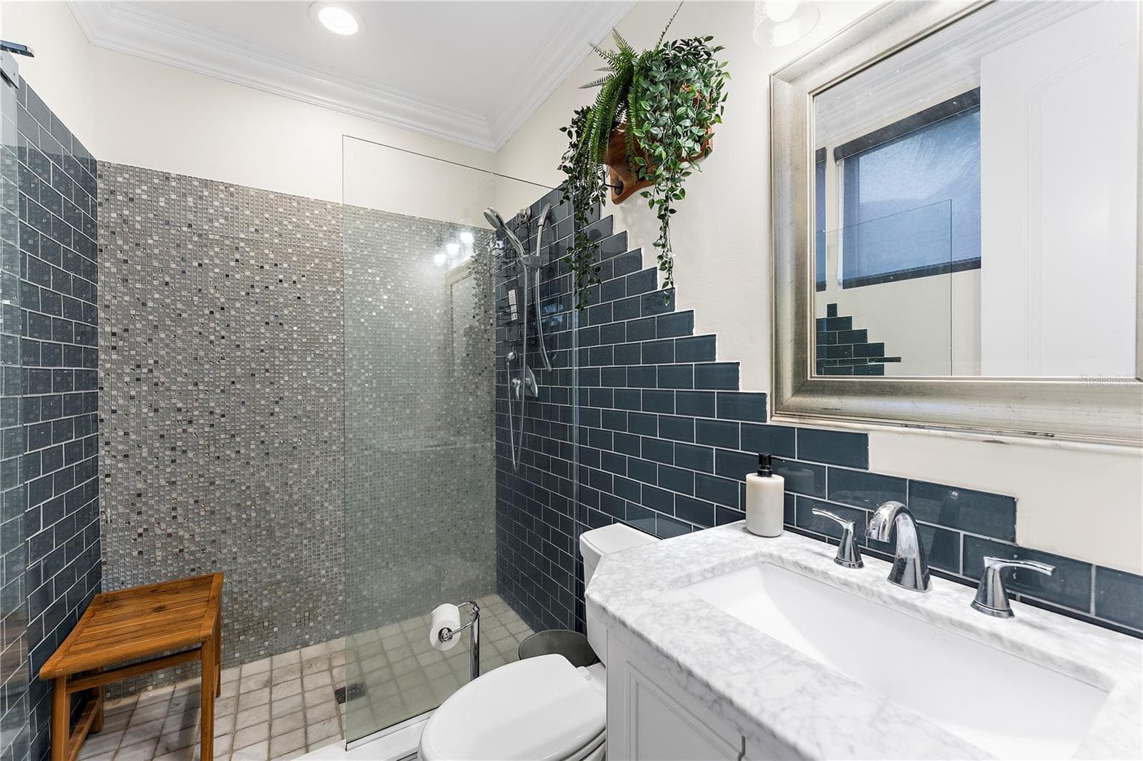 Guest bed 2 ensuite (2nd floor) - 235 COCOANUT AVE #101A, SARASOTA