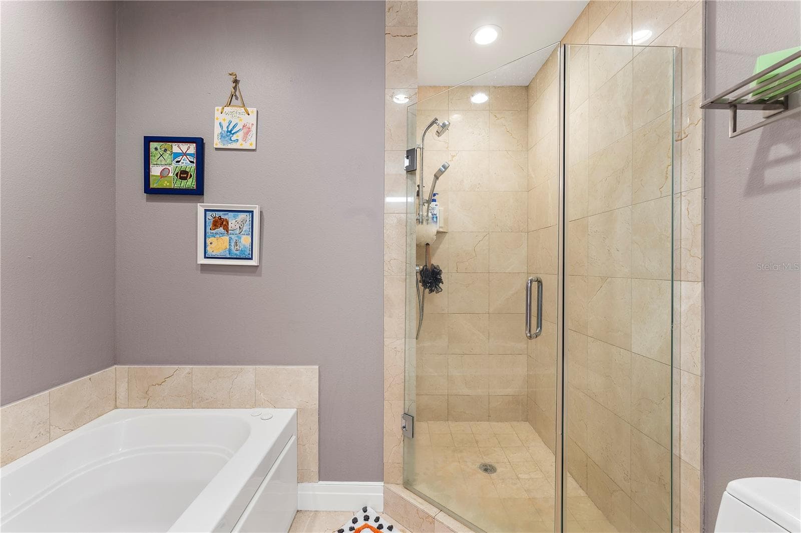 Owner bath (2nd floor) - 235 COCOANUT AVE #101A, SARASOTA