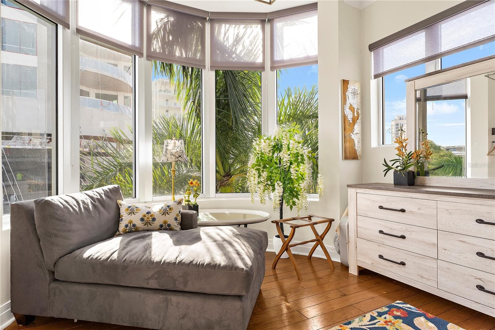4th floor Guest bed 3/ Bonus space - 235 COCOANUT AVE #101A, SARASOTA