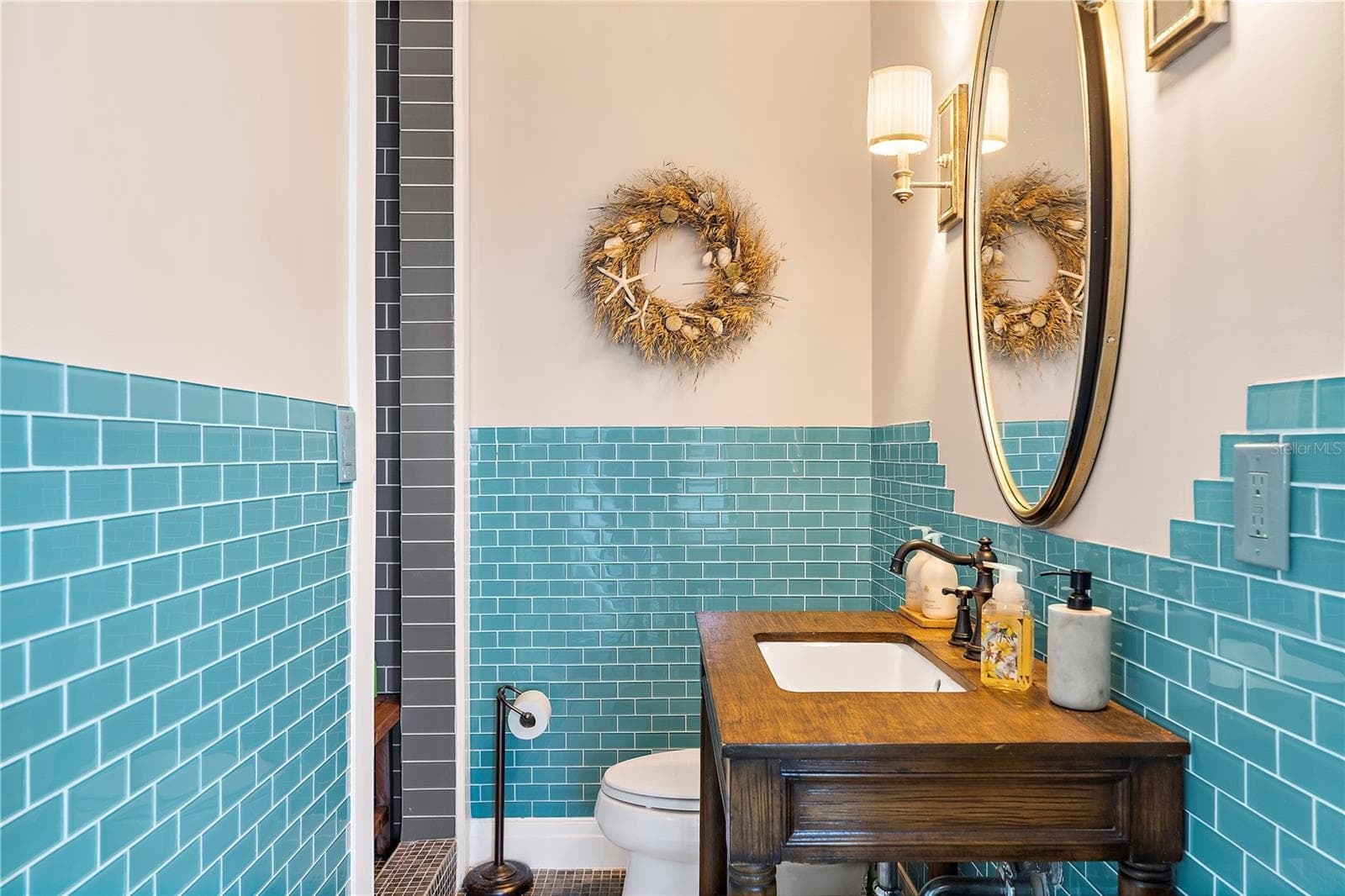 4th floor Guest bath 3/ Bonus space - 235 COCOANUT AVE #101A, SARASOTA