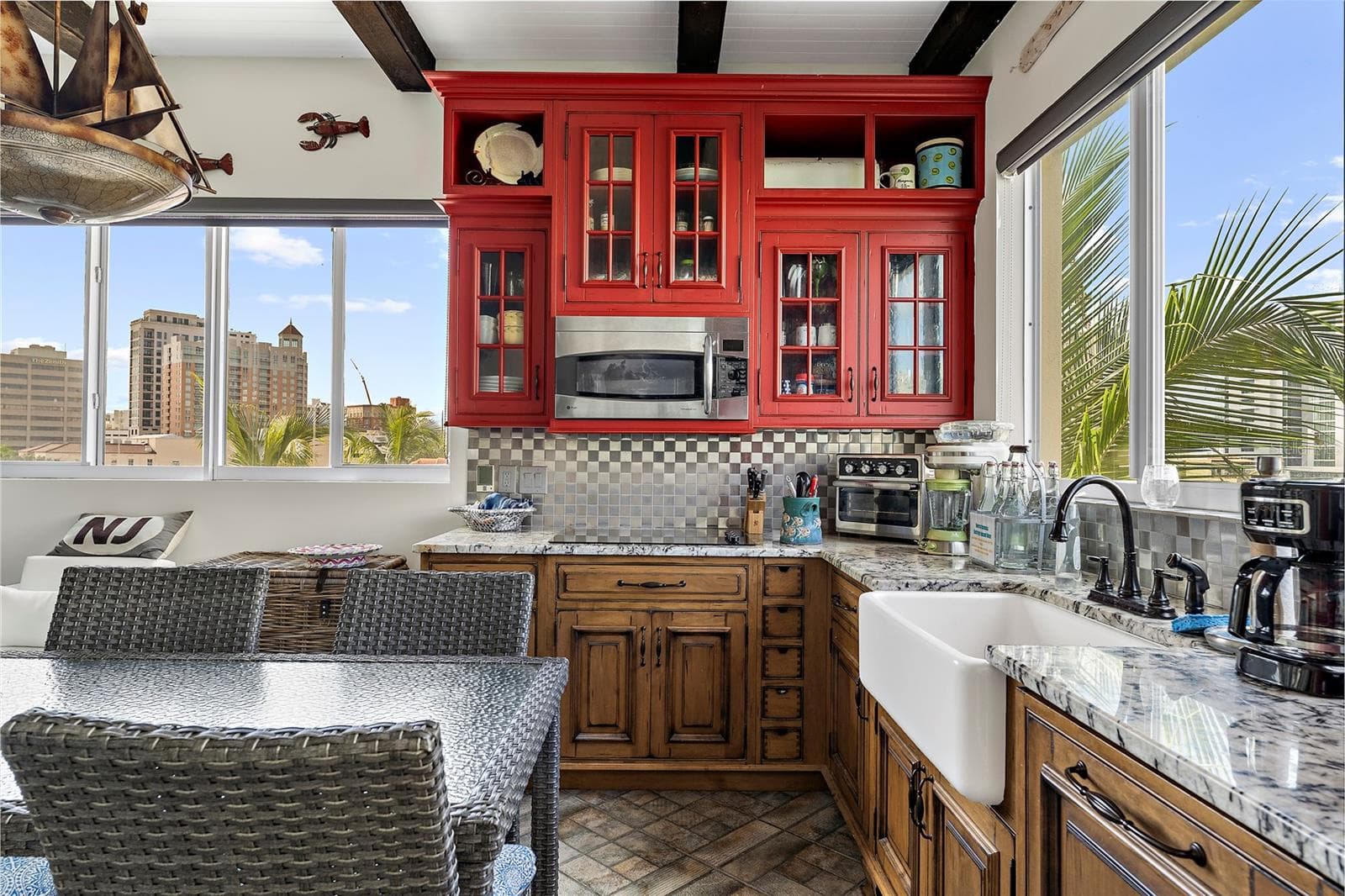 4th floor full kitchen + Bonus space with city views! - 235 COCOANUT AVE #101A, SARASOTA