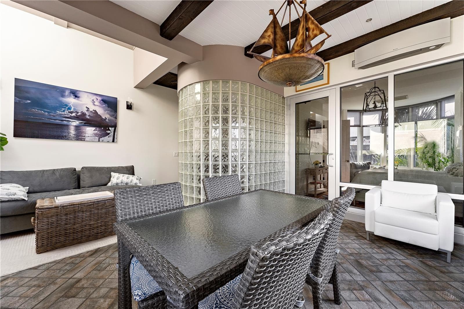 4th level full kitchen + Bonus space with city views! - 235 COCOANUT AVE #101A, SARASOTA