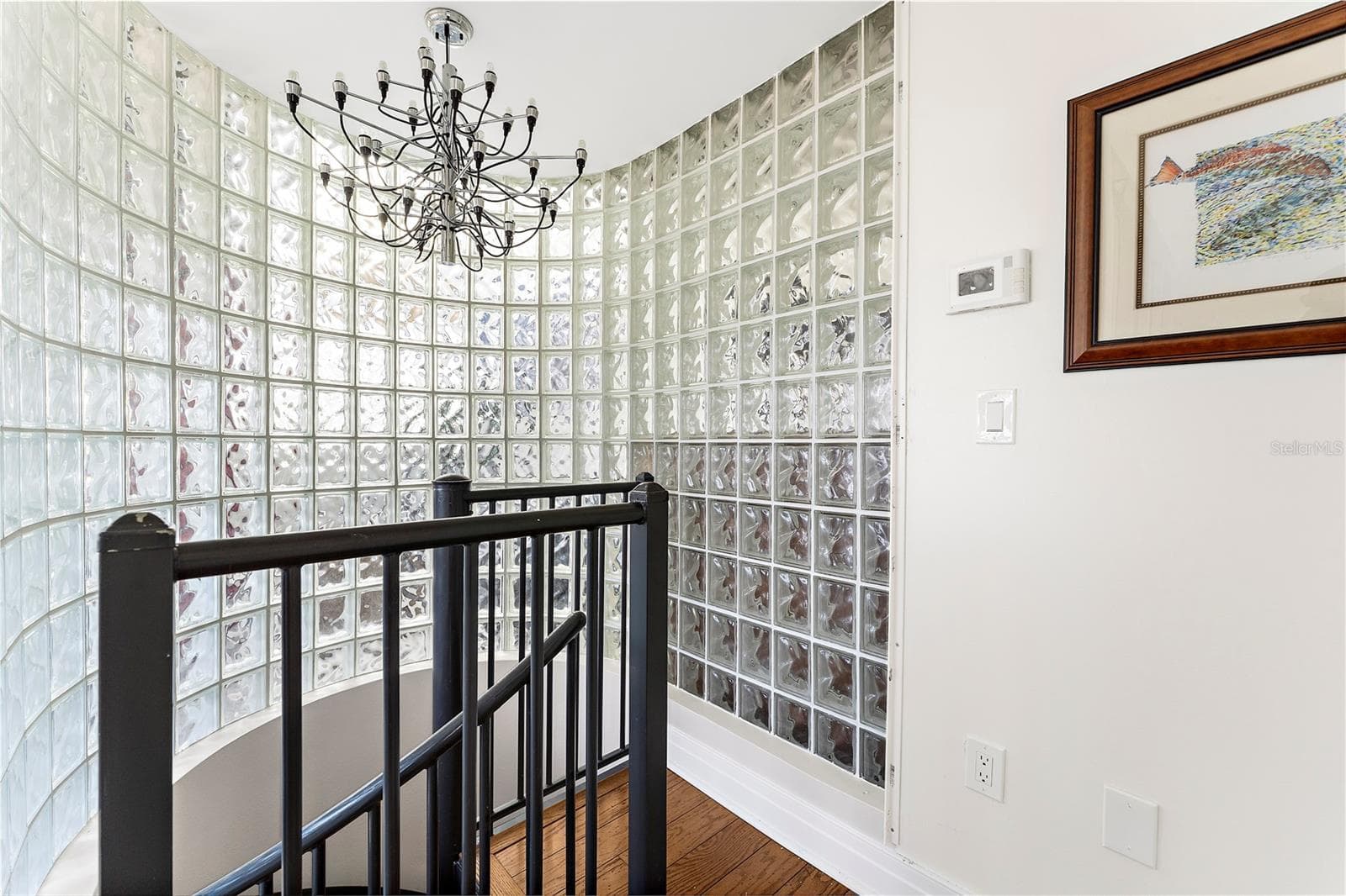 4th level full kitchen + Bonus space with city views! - 235 COCOANUT AVE #101A, SARASOTA