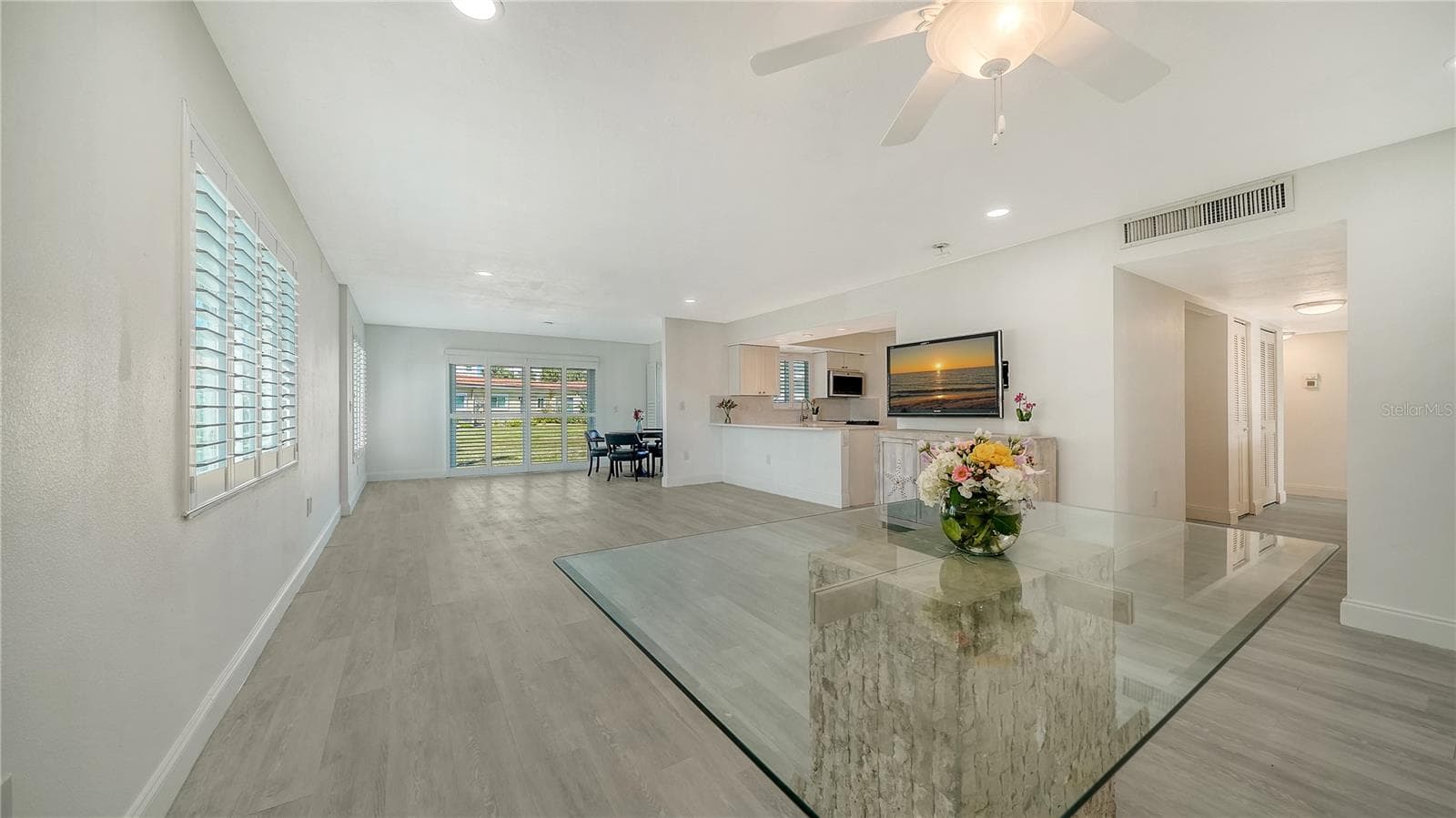 Spacious Great Room! - 4750 GULF OF MEXICO DR #Villa 8, LONGBOAT KEY