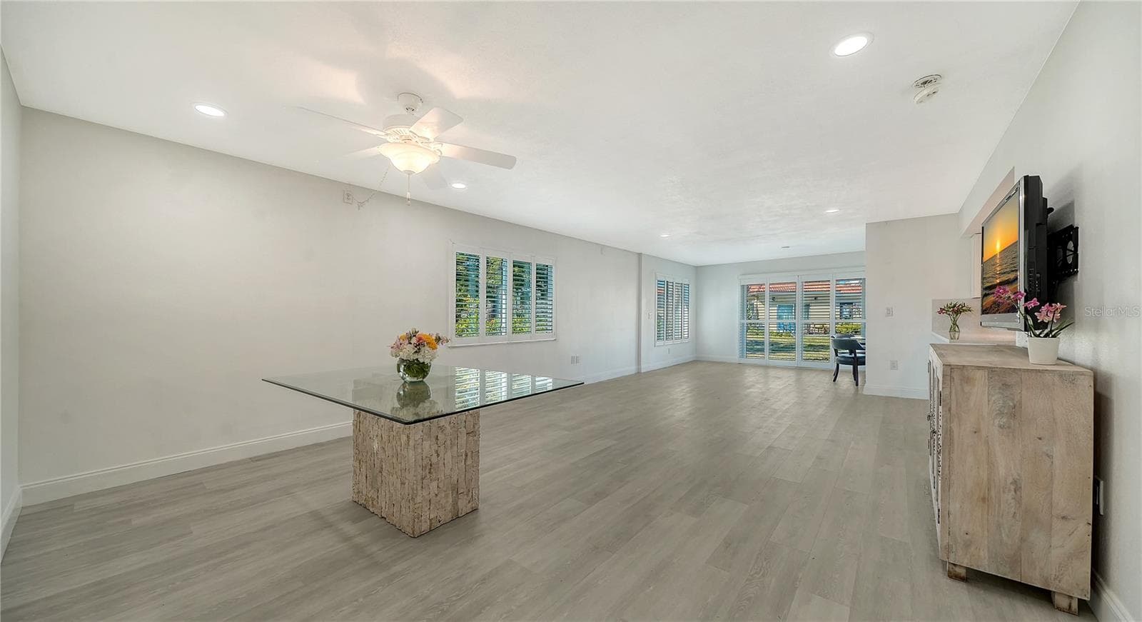 Sizeable Dining Area in the Great Room! - 4750 GULF OF MEXICO DR #Villa 8, LONGBOAT KEY