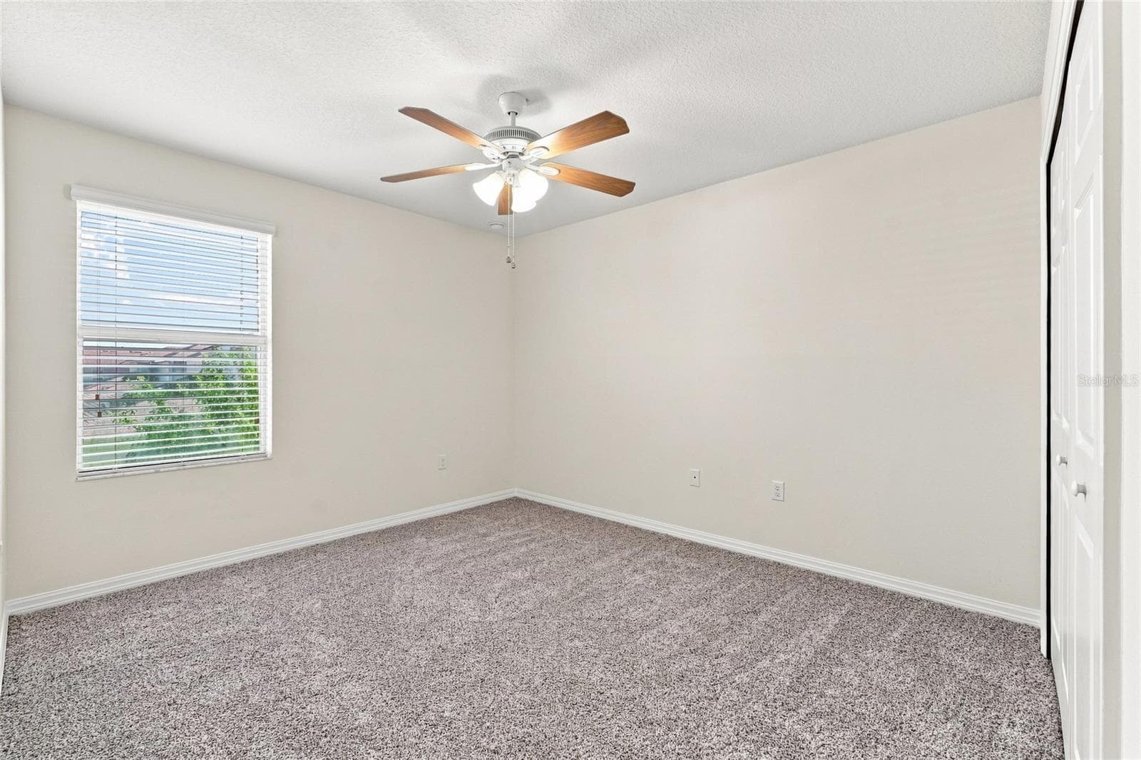 Townhouse at 13613 ERIDANUS DR, ORLANDO, photo 34 of 42