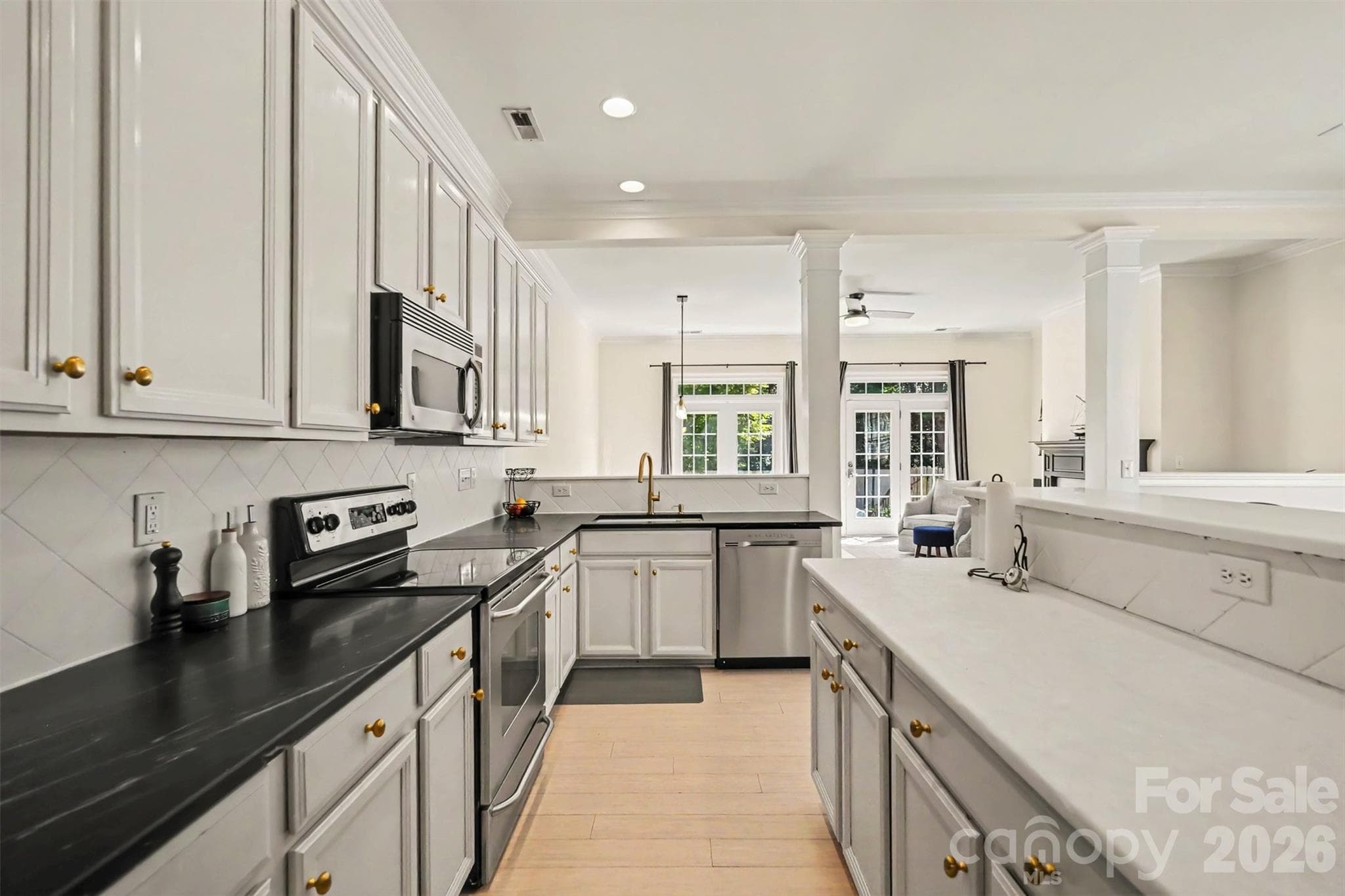 Townhouse at 8354 Indigo Row, Charlotte, photo 12 of 36