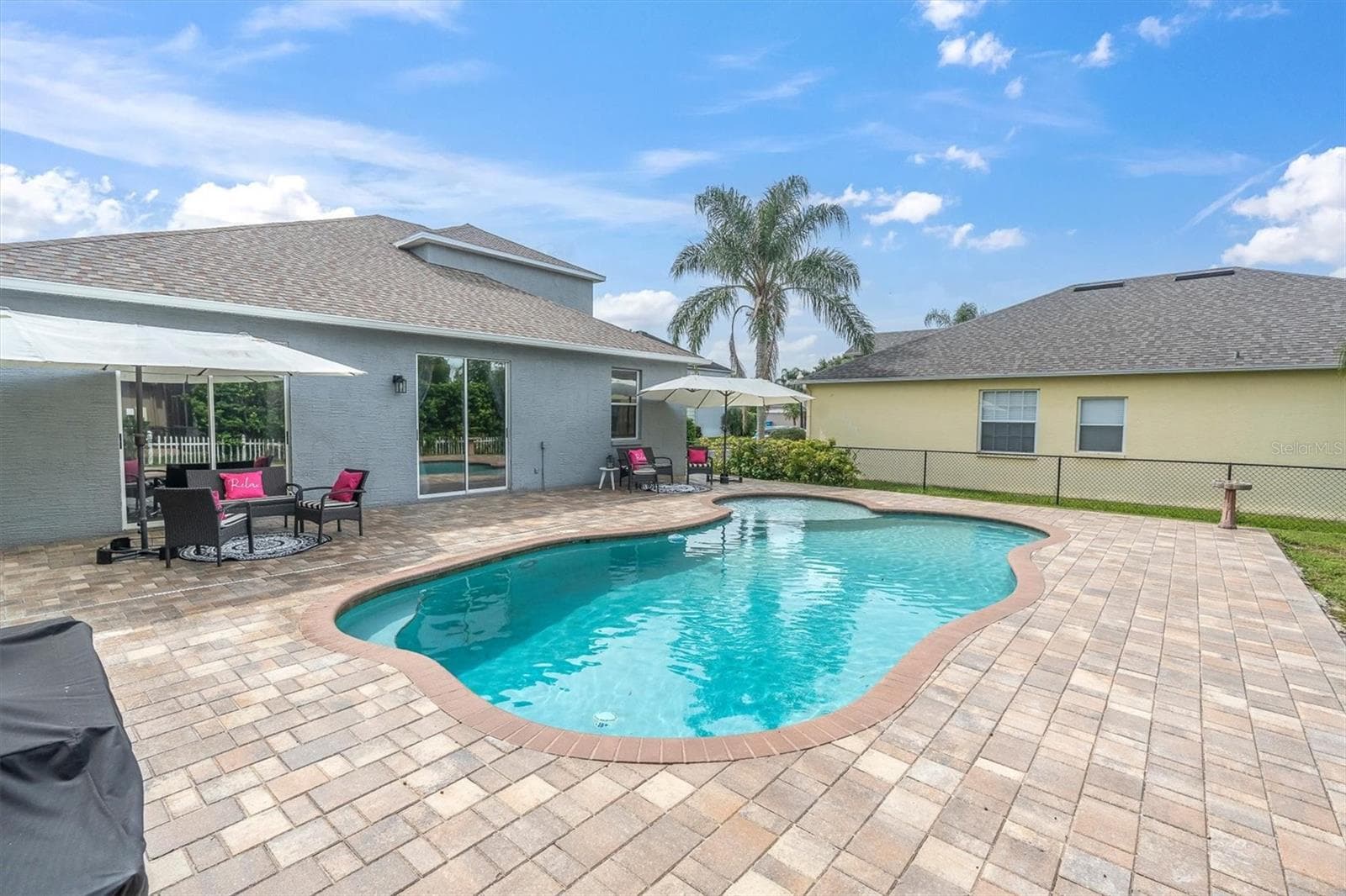 ENJOY MAKING MEMORIES HERE - 1913 TILDEN PL, TRINITY