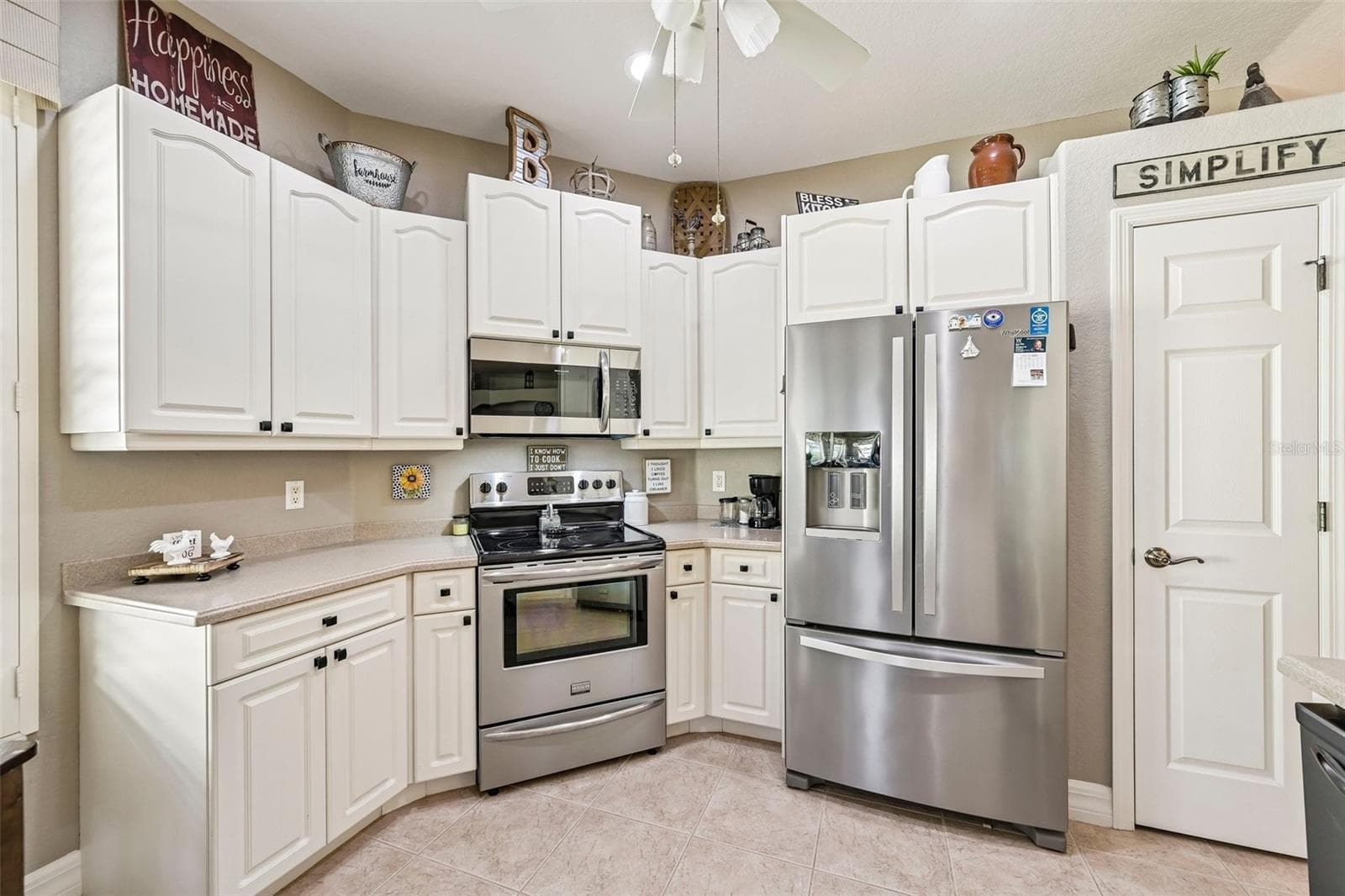 Single Family Residence at 2891 WHISPERING PINE LN, NORTH PORT, photo 13 of 56