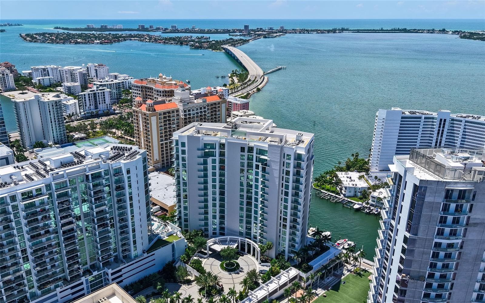 401 QUAY COMMONS #805