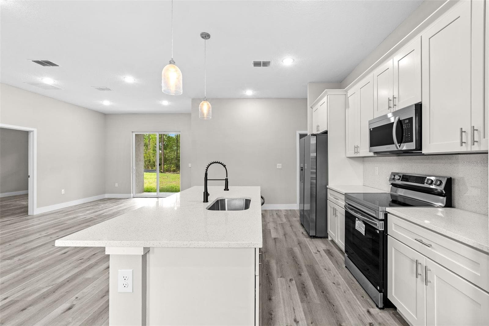 Single Family Residence at 13107 SW 70TH LN, OCALA, photo 5 of 20