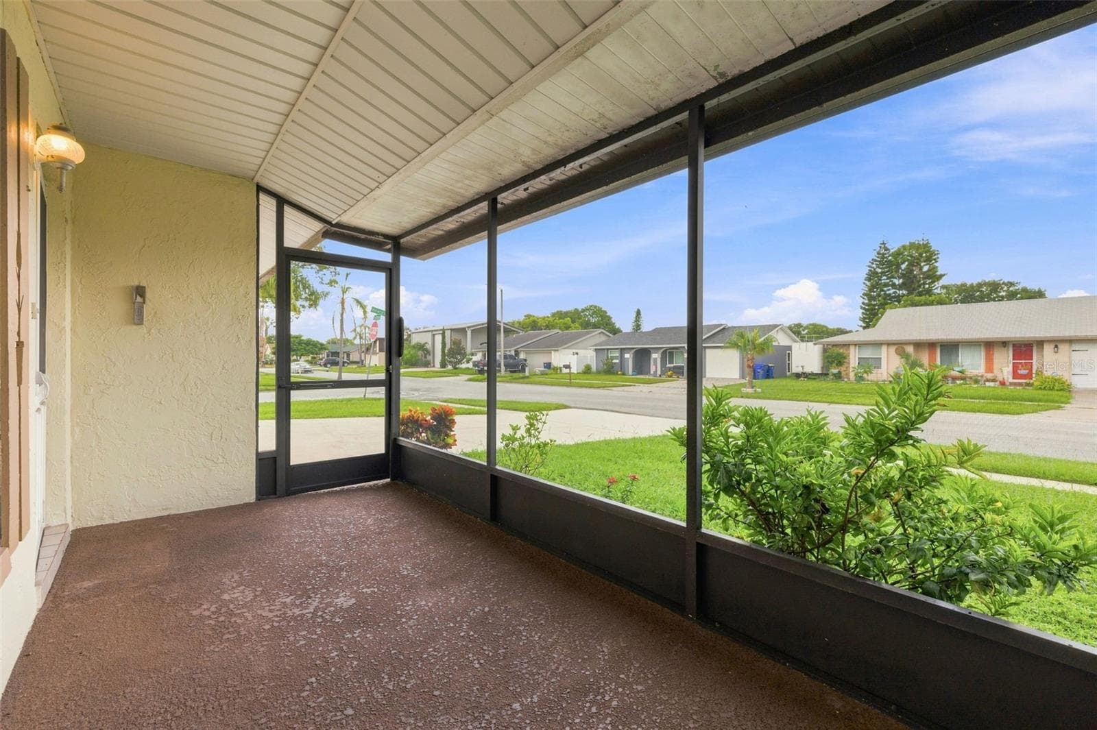 Front porch - 4331 SWALLOWTAIL DR, NEW PORT RICHEY