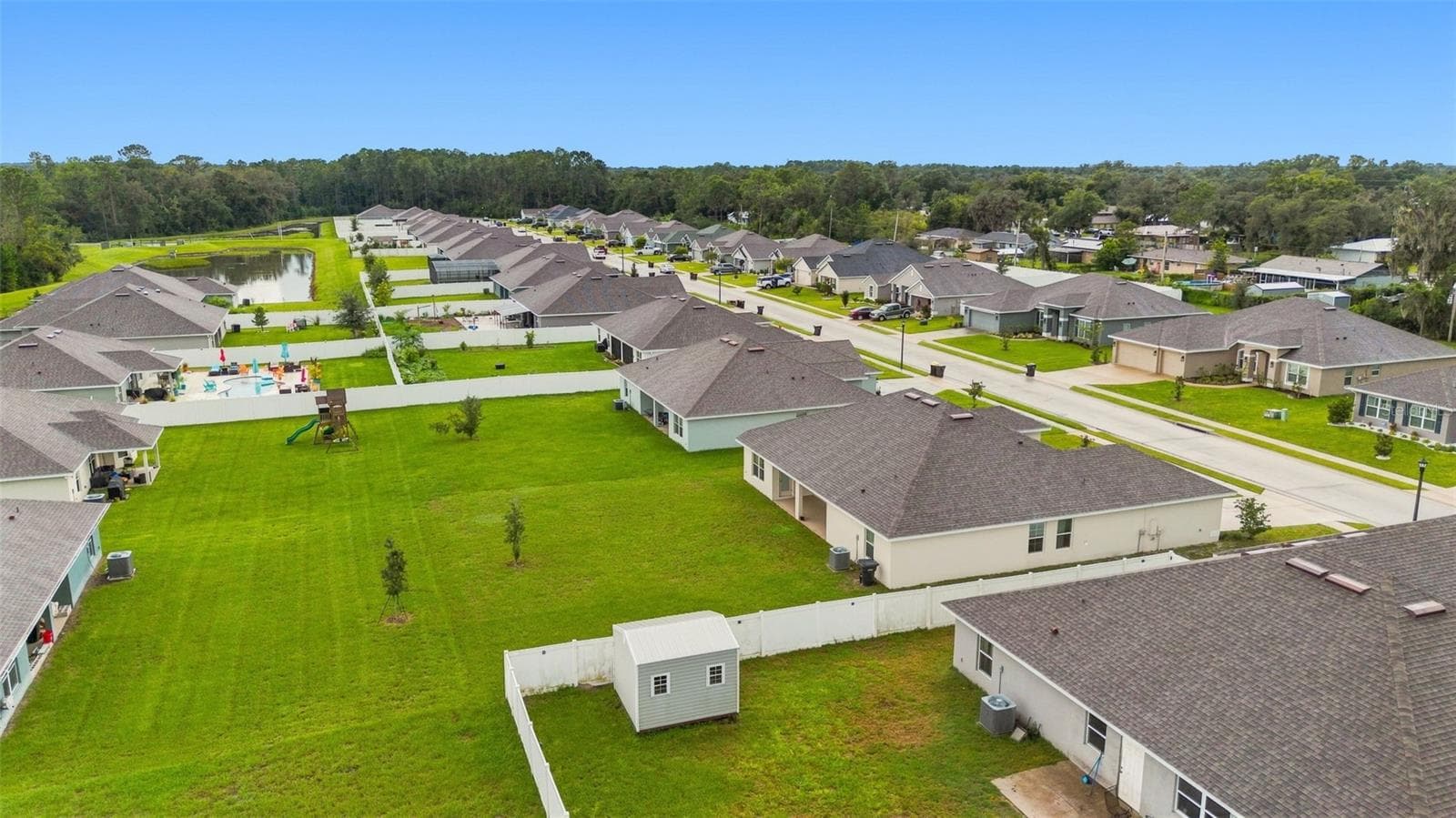 Single Family Residence at 5479 KNIGHTS LANDING DR., LAKELAND, photo 32 of 36