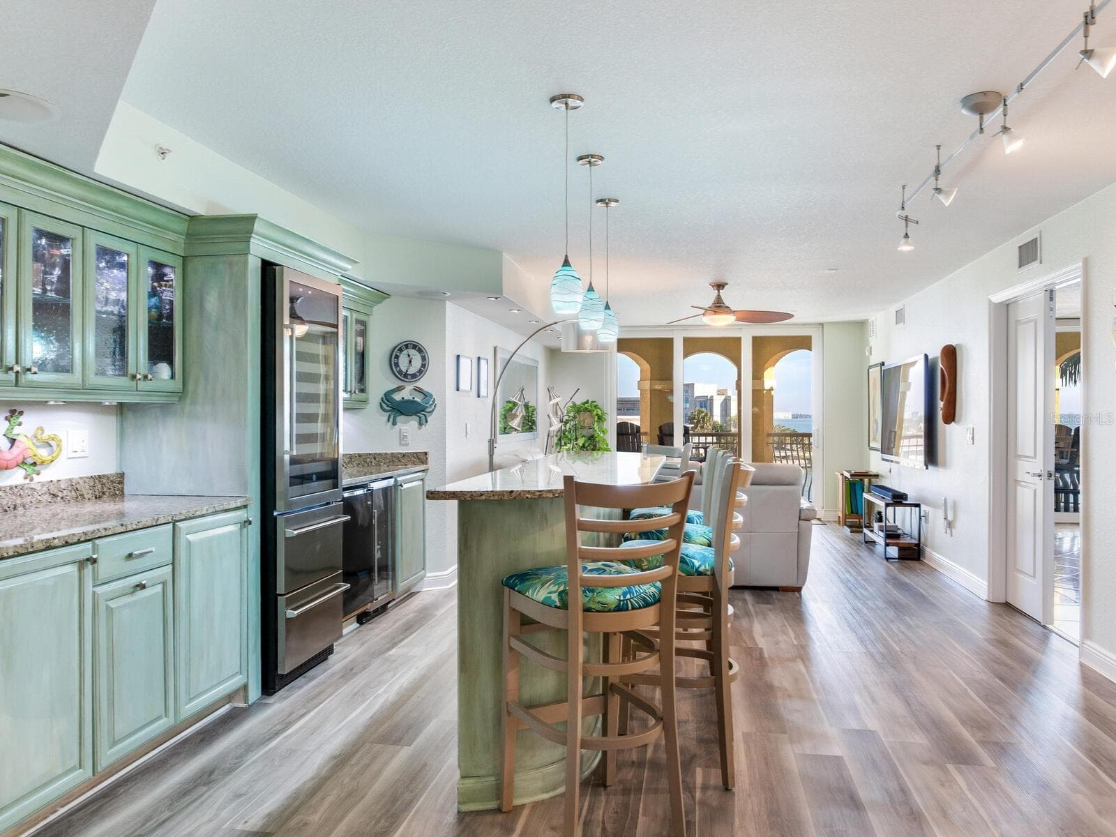 Built-in Bar Area - 5353 GULF BLVD #B202, ST PETE BEACH