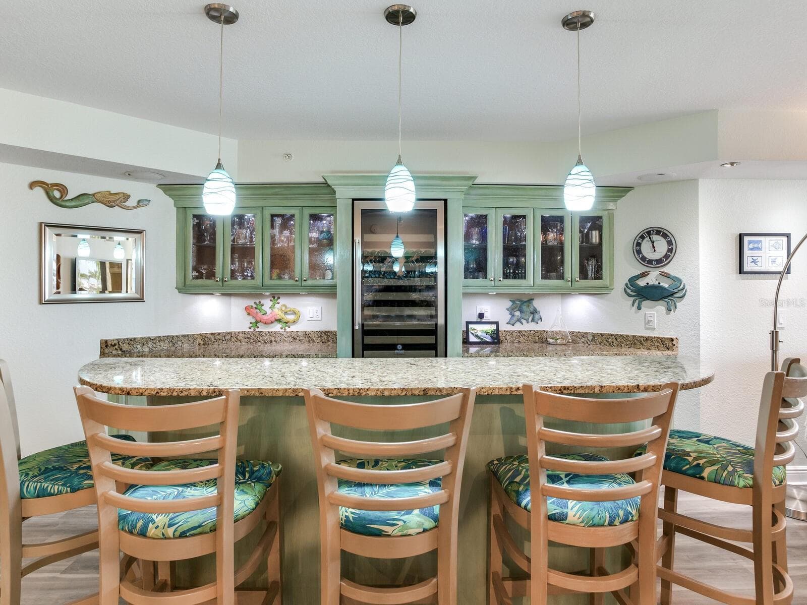 Built-in Bar Area - 5353 GULF BLVD #B202, ST PETE BEACH