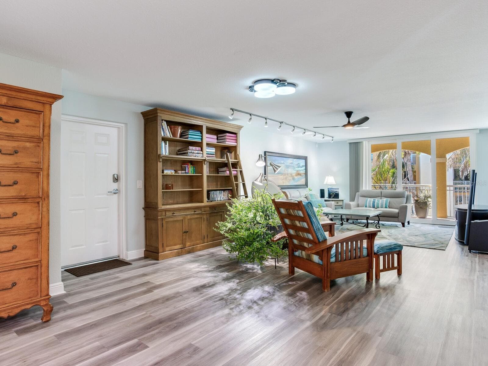 Family room poolside - 5353 GULF BLVD #B202, ST PETE BEACH