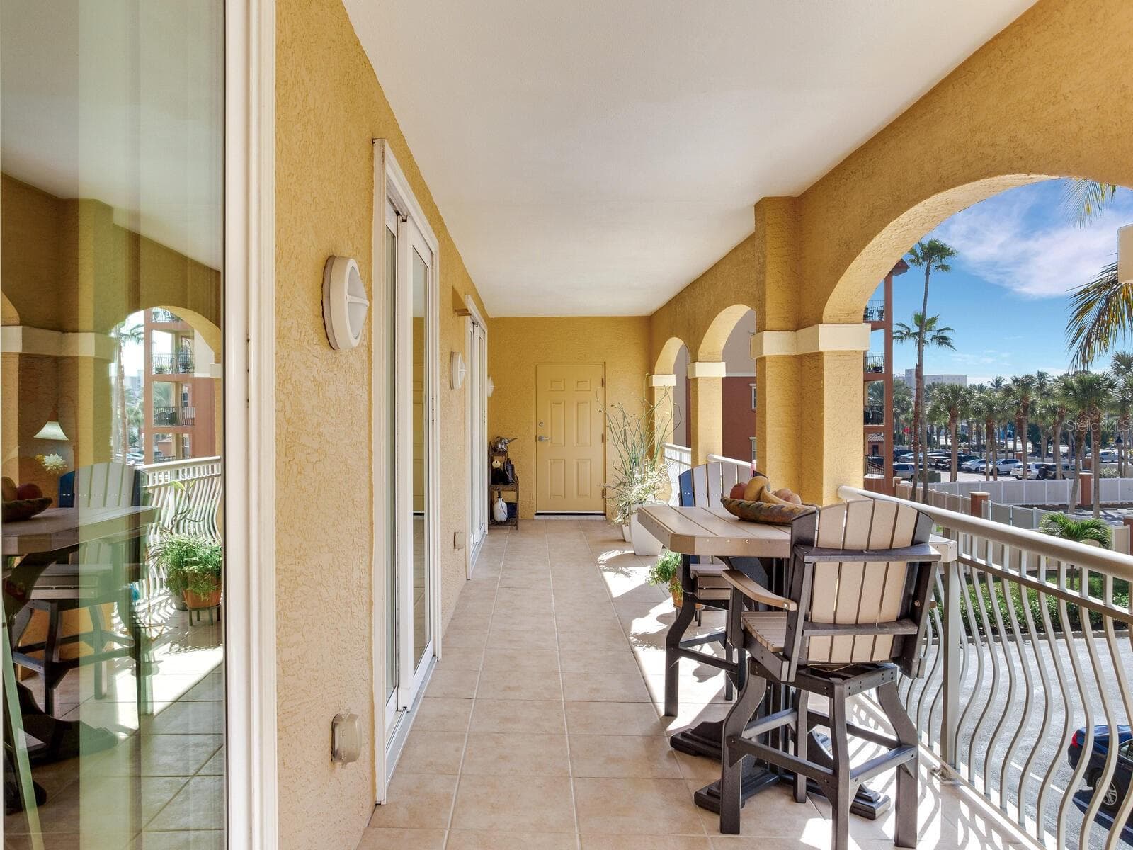 Large doublebalcony poolside - 5353 GULF BLVD #B202, ST PETE BEACH