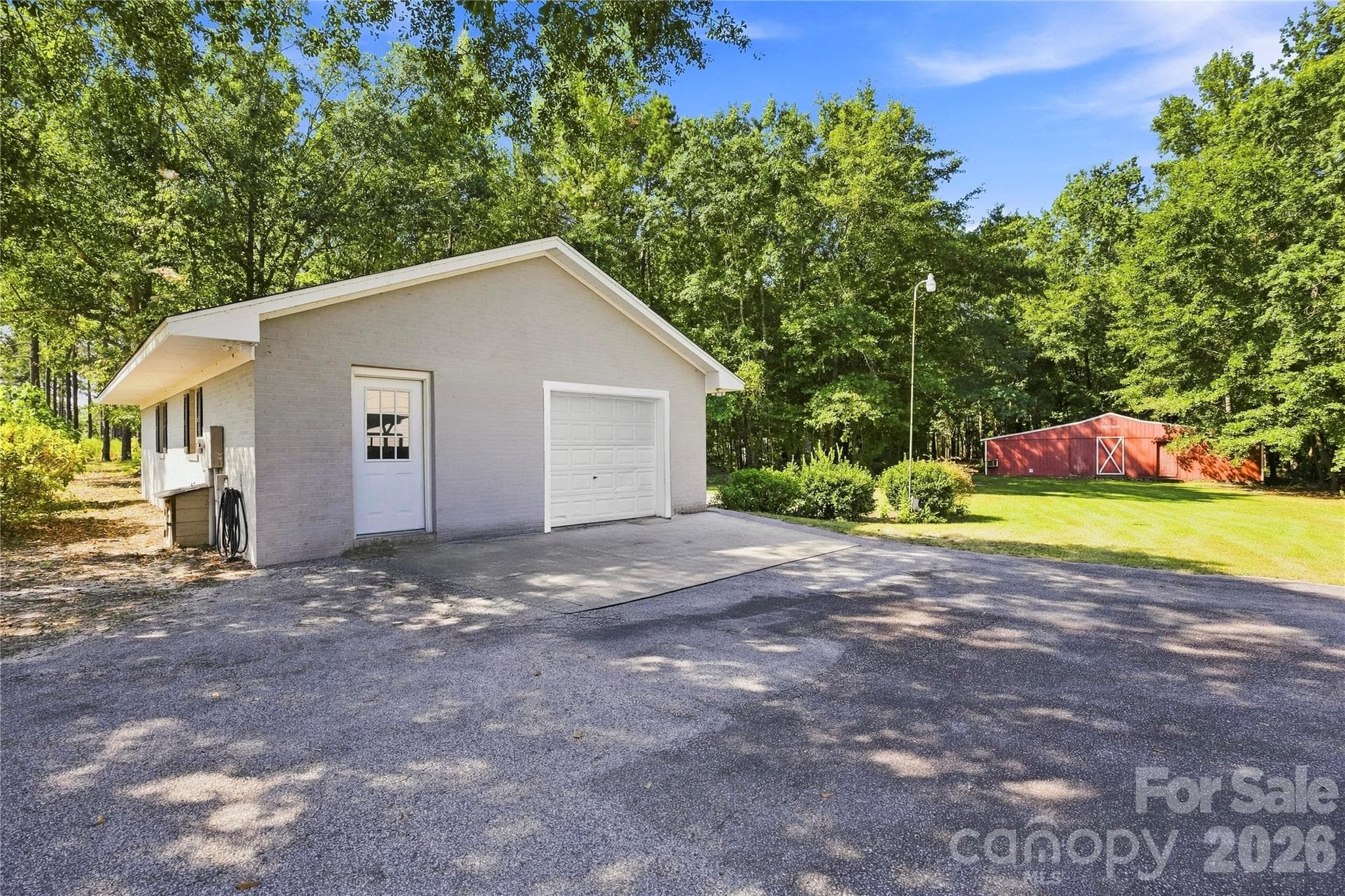 Single Family Residence at 393 Youngs Bend Road, Kershaw, photo 40 of 48