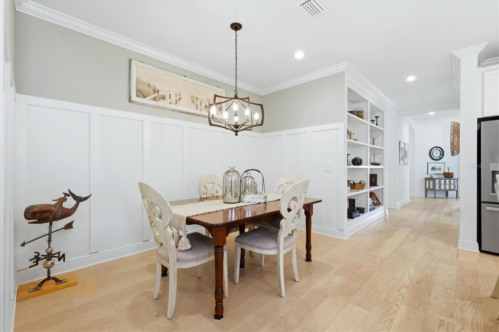 Dining Area/Wainscoting - 10528 CROOKED CREEK CT, PARRISH