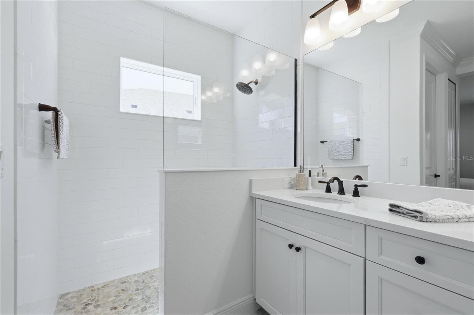 Floor to Ceiling Tile - 10528 CROOKED CREEK CT, PARRISH