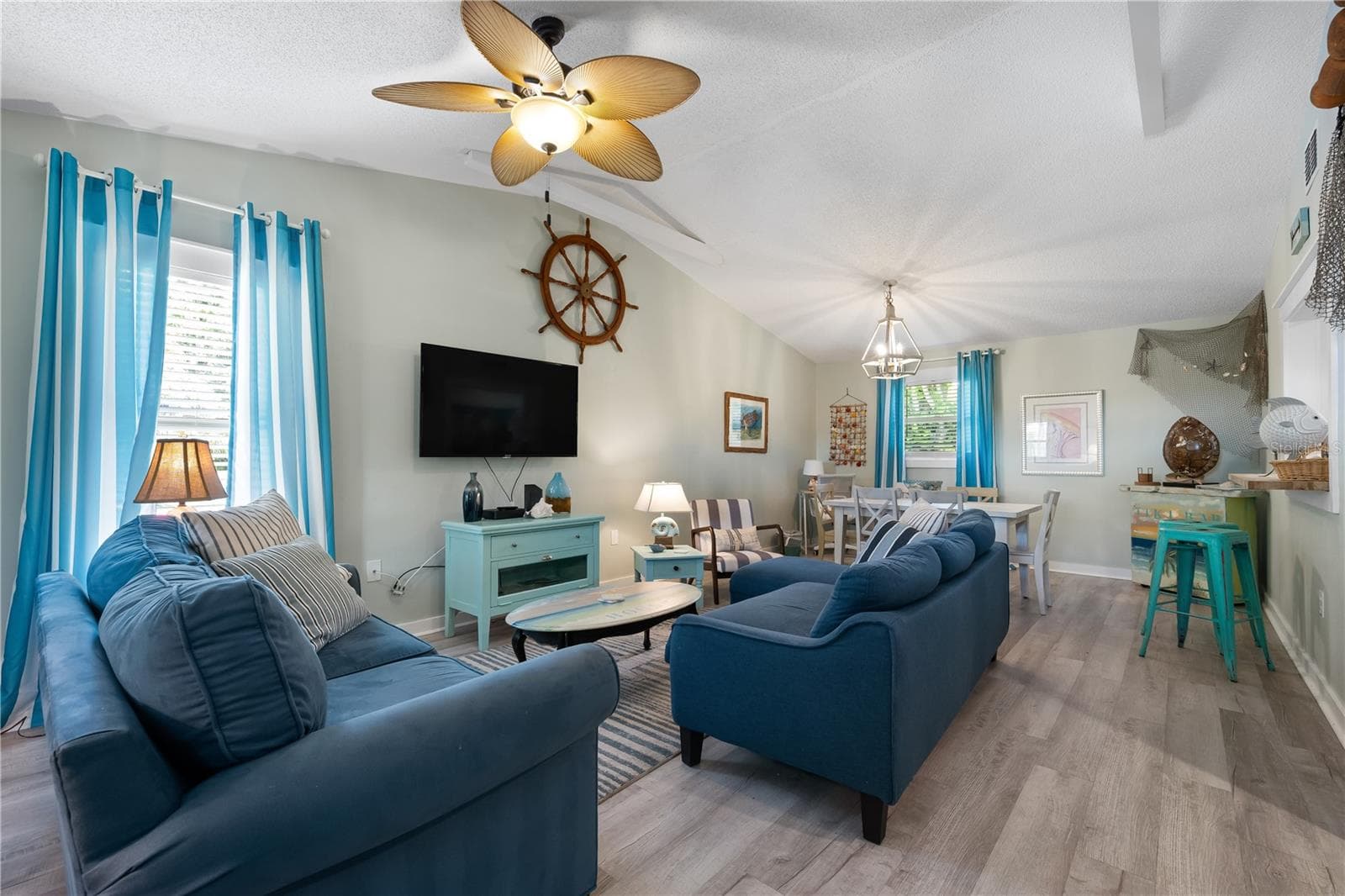 Cottage 1 Living Room - 3476 WINTON AVE, SARASOTA