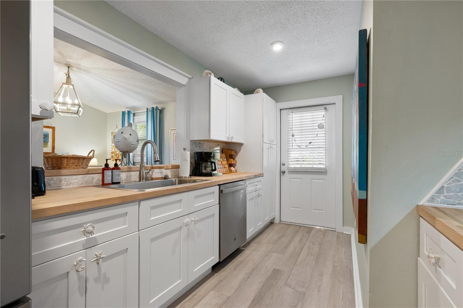 Cottage 1 kitchen - 3476 WINTON AVE, SARASOTA