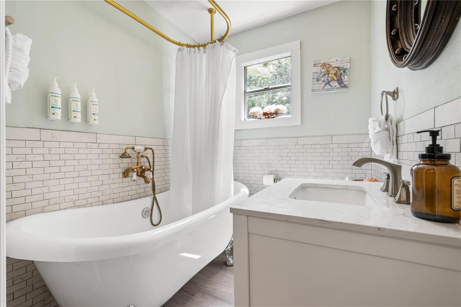 Cottage 1 Guest bath 2 - 3476 WINTON AVE, SARASOTA