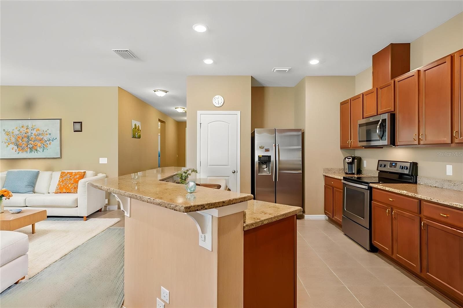 KITCHEN :) - 12343 MOSS LAKE LOOP, NEW PORT RICHEY