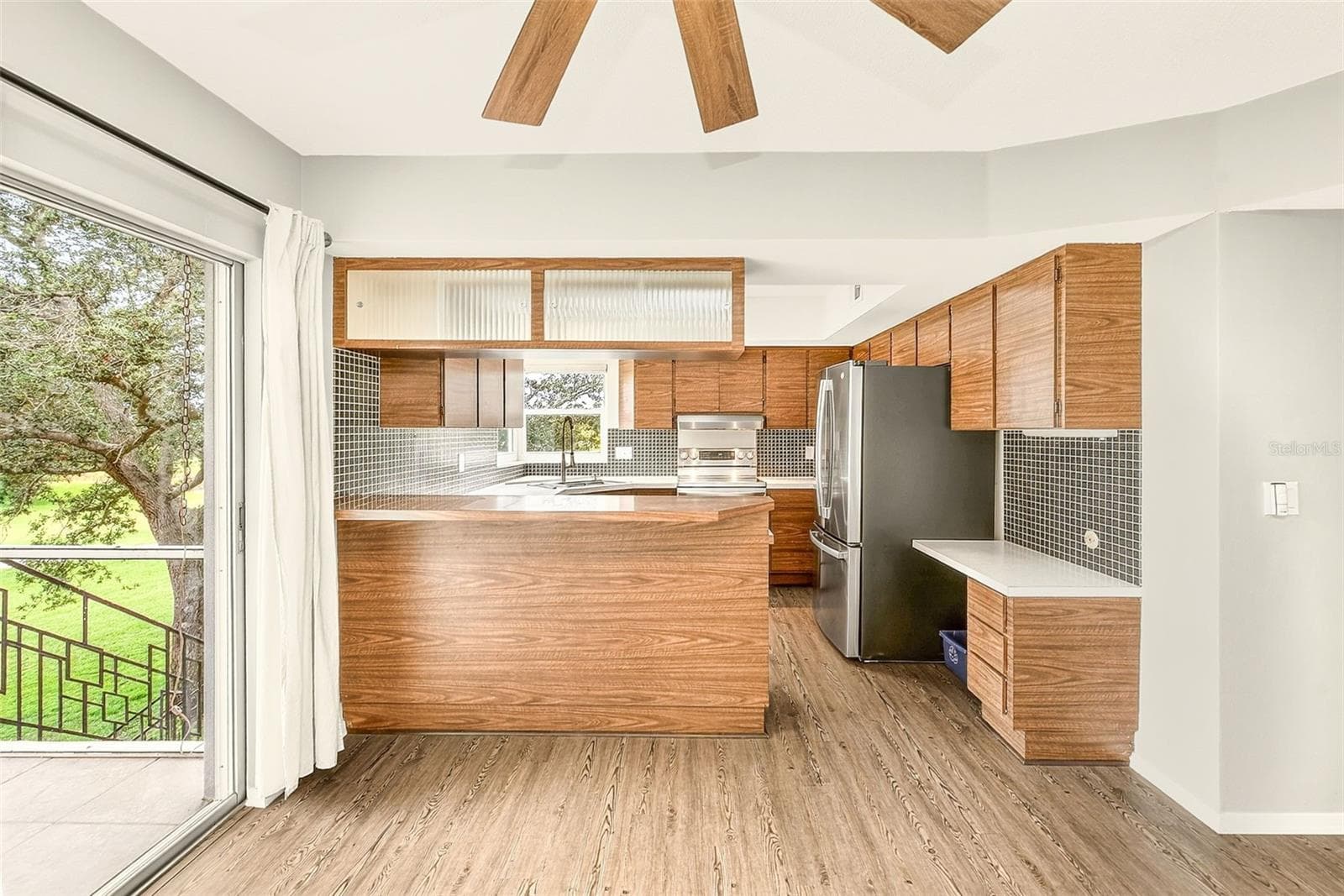 Condominium at 25 COUNTRY CLUB DR, LARGO, photo 11 of 44