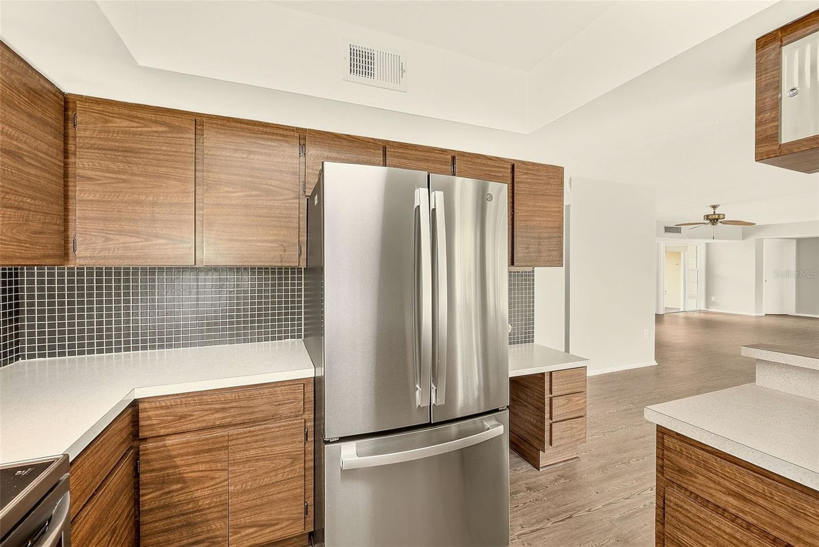 Condominium at 25 COUNTRY CLUB DR, LARGO, photo 14 of 44