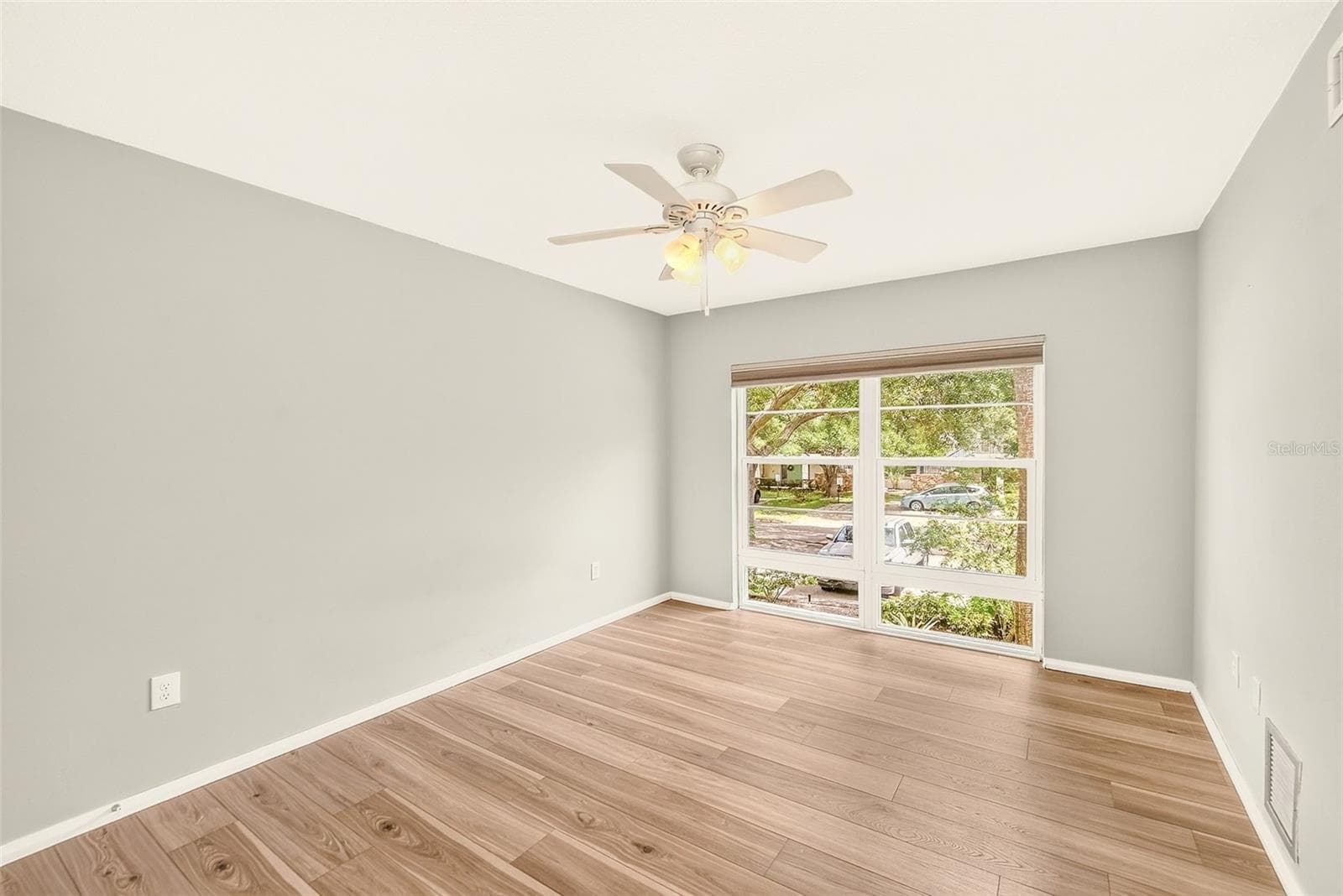 Condominium at 25 COUNTRY CLUB DR, LARGO, photo 20 of 44
