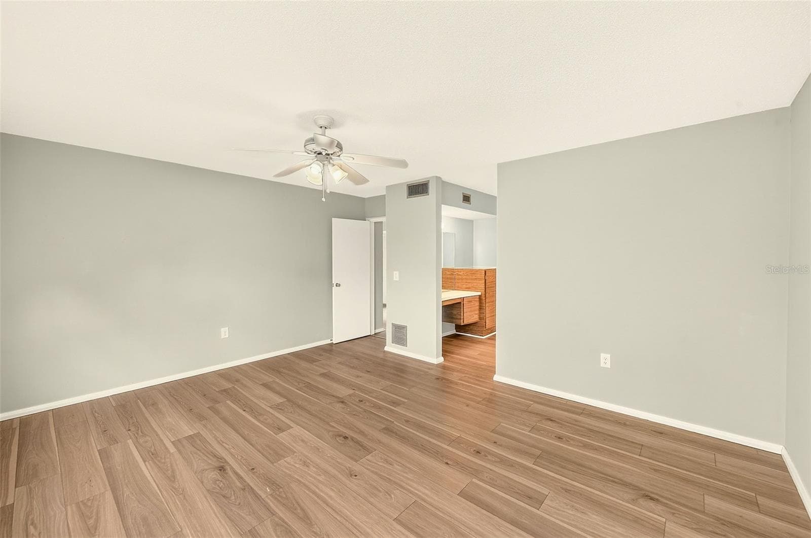 Condominium at 25 COUNTRY CLUB DR, LARGO, photo 23 of 44
