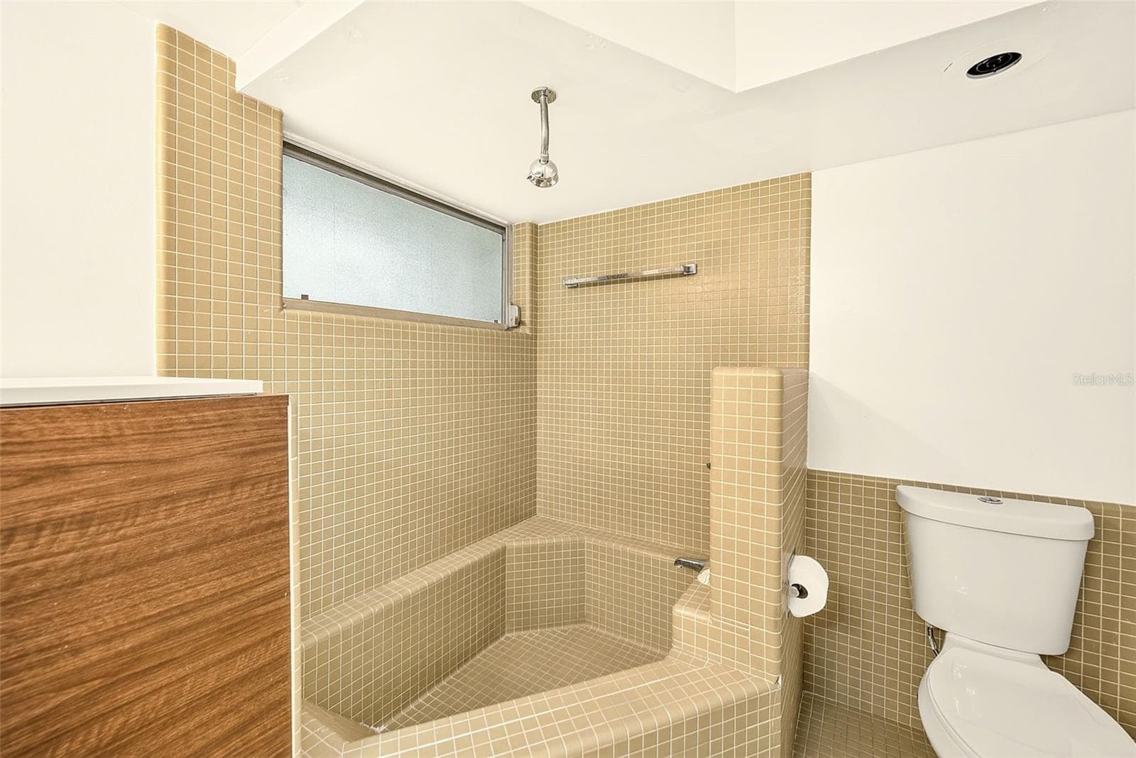 Condominium at 25 COUNTRY CLUB DR, LARGO, photo 30 of 44