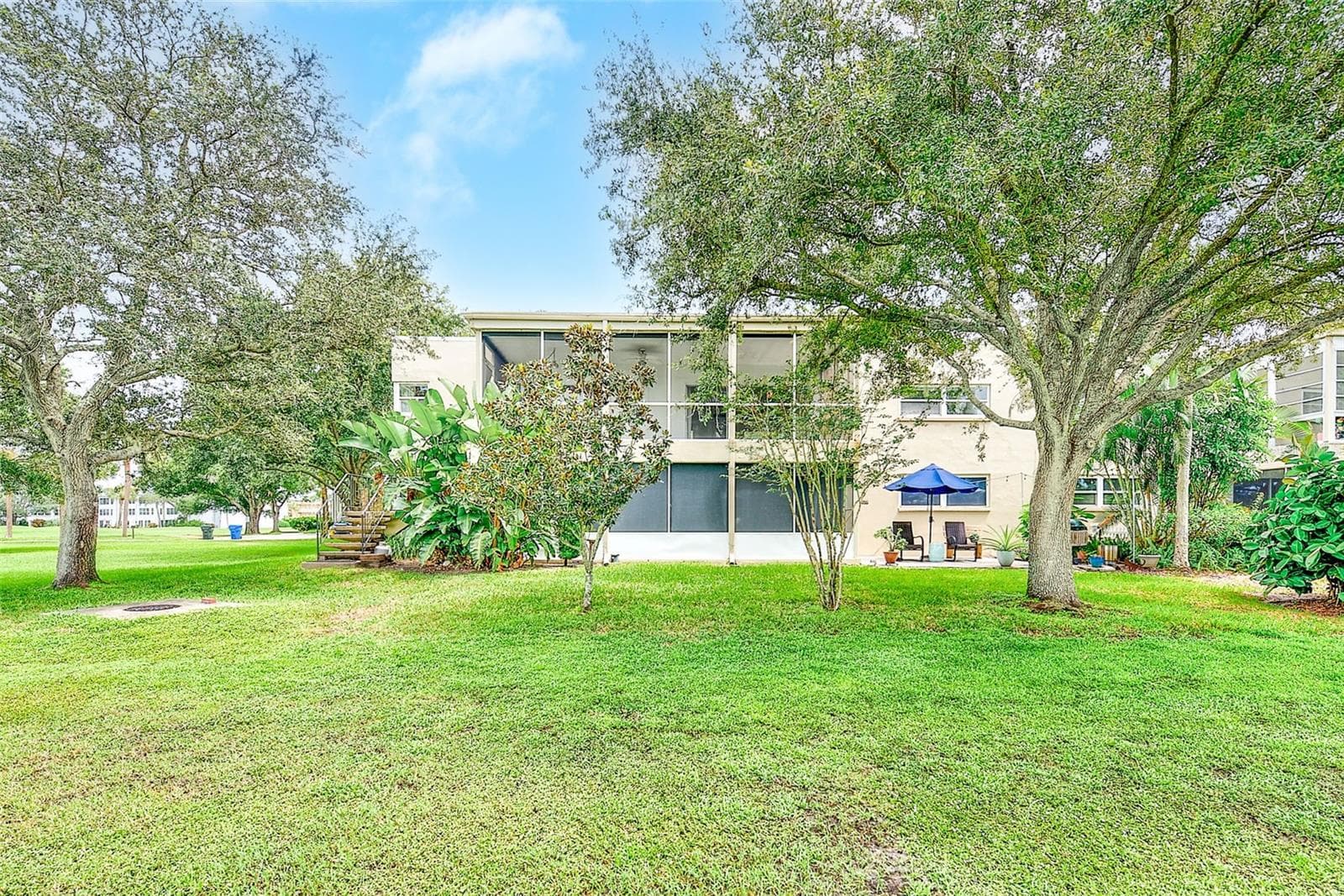 Condominium at 25 COUNTRY CLUB DR, LARGO, photo 33 of 44