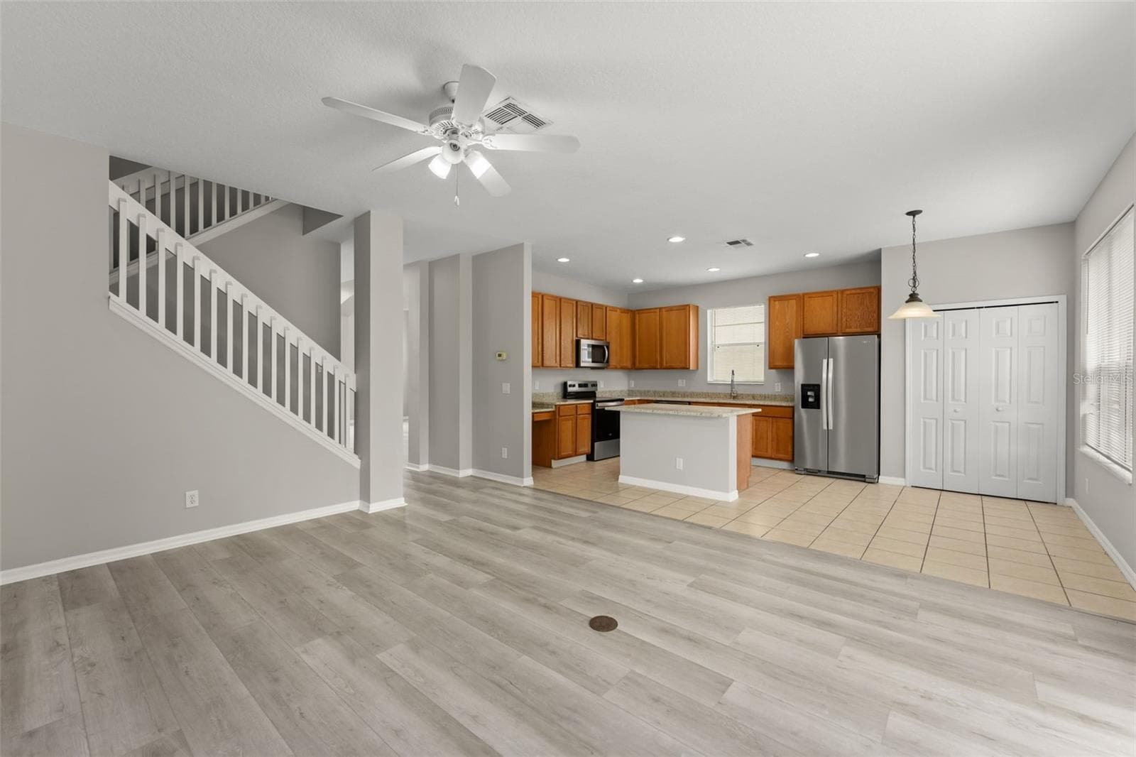 Single Family Residence at 33411 TERRAGONA DR, SORRENTO, photo 14 of 57